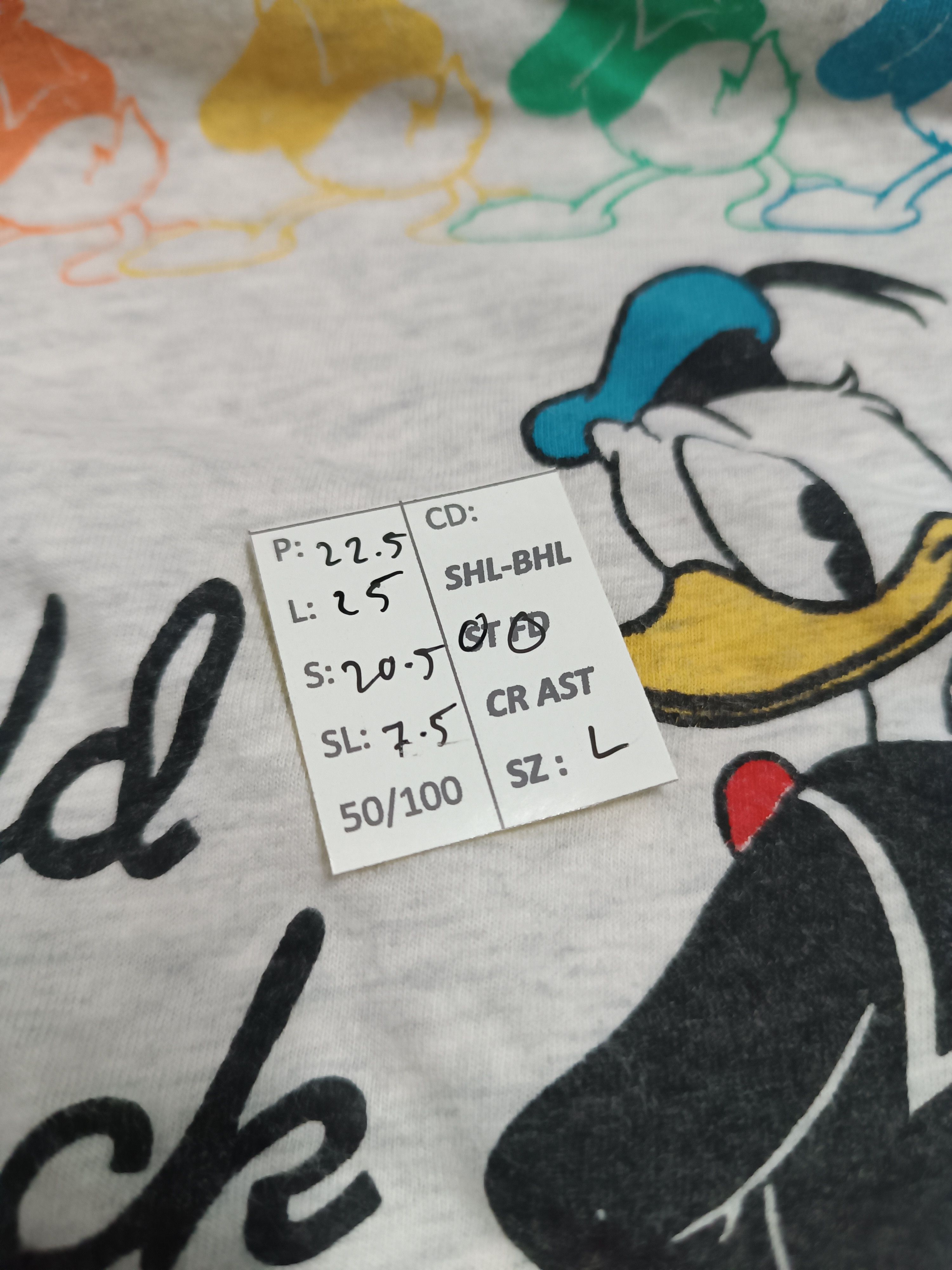 Disney VINTAGE 90'S DONALD DUCK TEE RARE GOOFY MICKEY BUNNY PLUTO Size US L / EU 52-54 / 3 - 19 Thumbnail