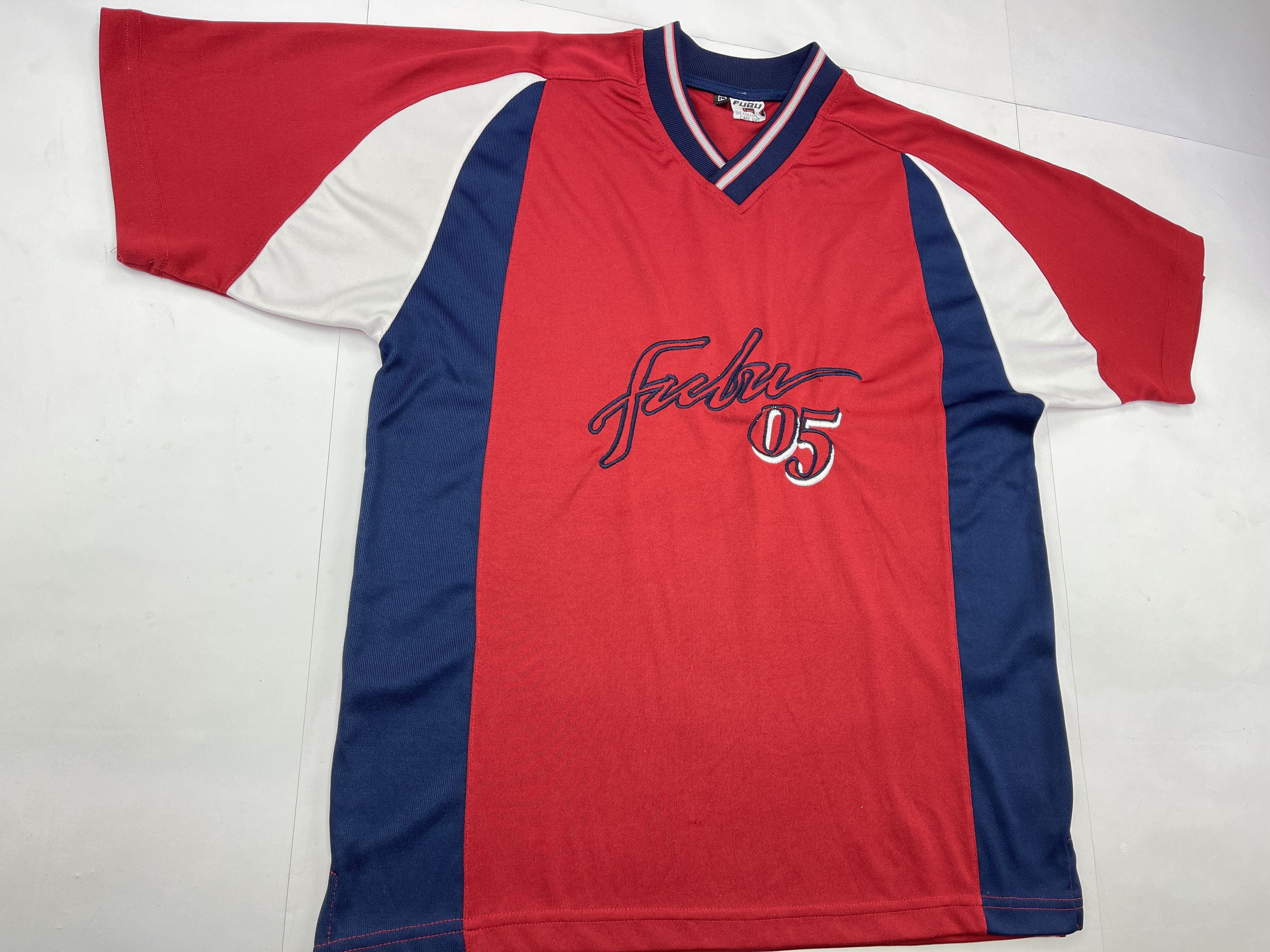 Fubu FUBU jersey, vintage hip hop t-shirt, 90s hip hop skater L Size US L / EU 52-54 / 3 - 2 Thumbnail