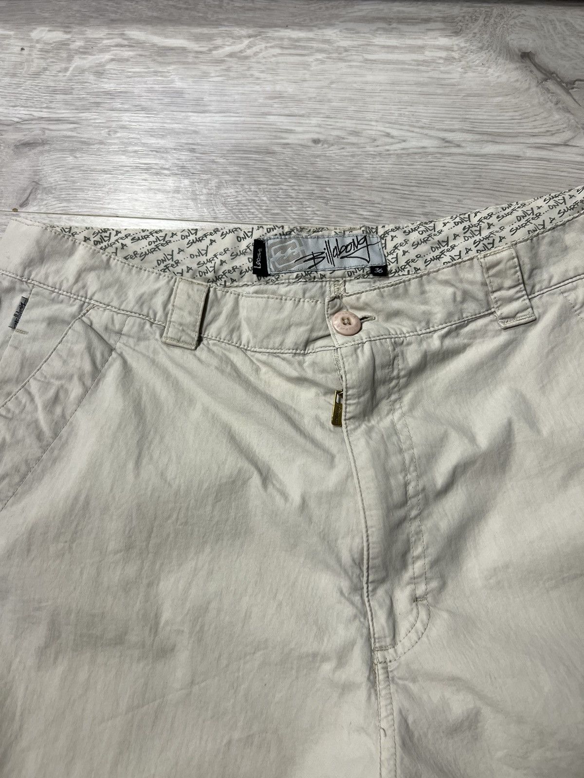 Billabong × Vintage Vintage Billabong Nylon Shorts With Pocket Logo Size US 36 / EU 52 - 8 Thumbnail