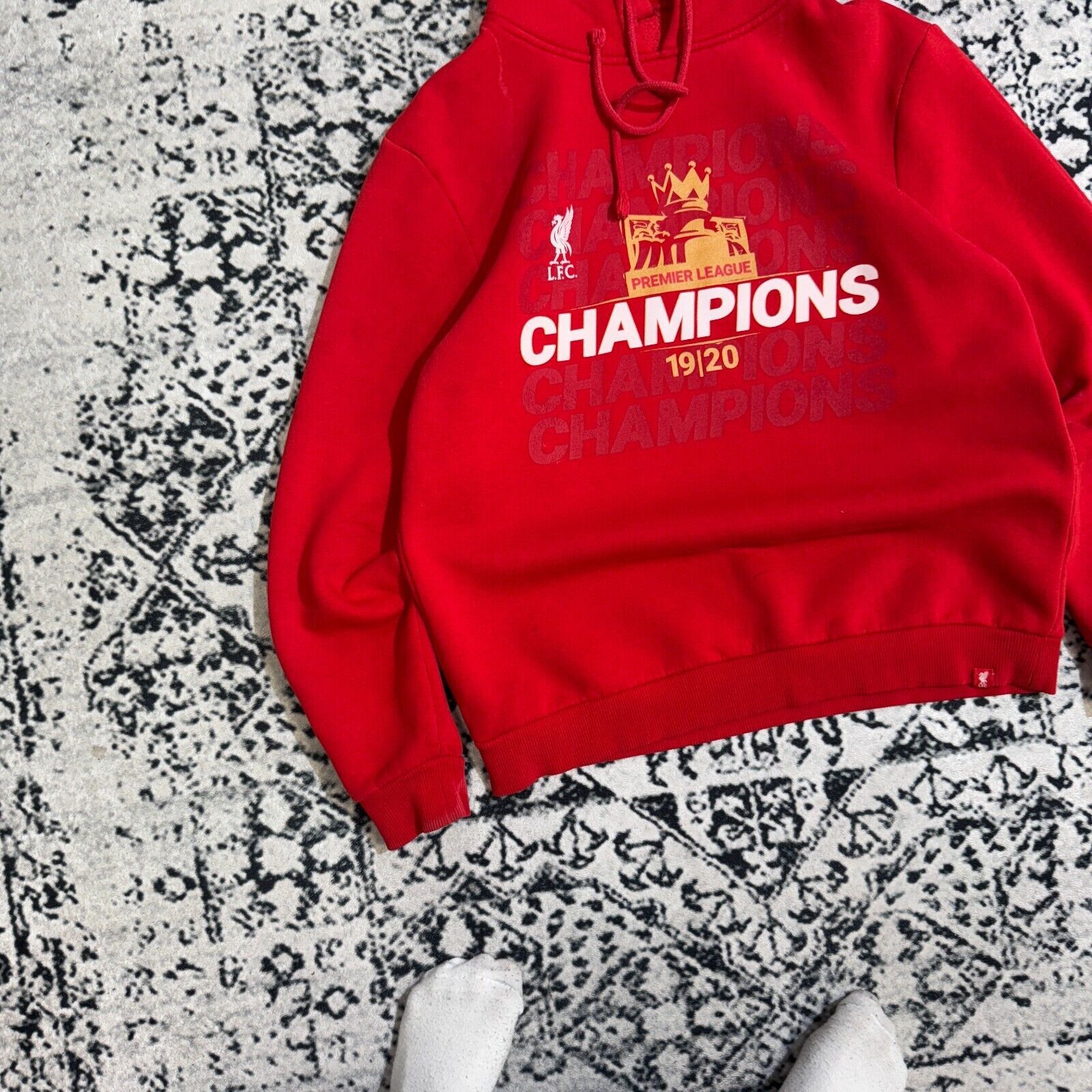 Vintage Vintage Red Cotton Hoodie Size L Liverpool FC Y2K Soccer Size US L / EU 52-54 / 3 - 4 Thumbnail