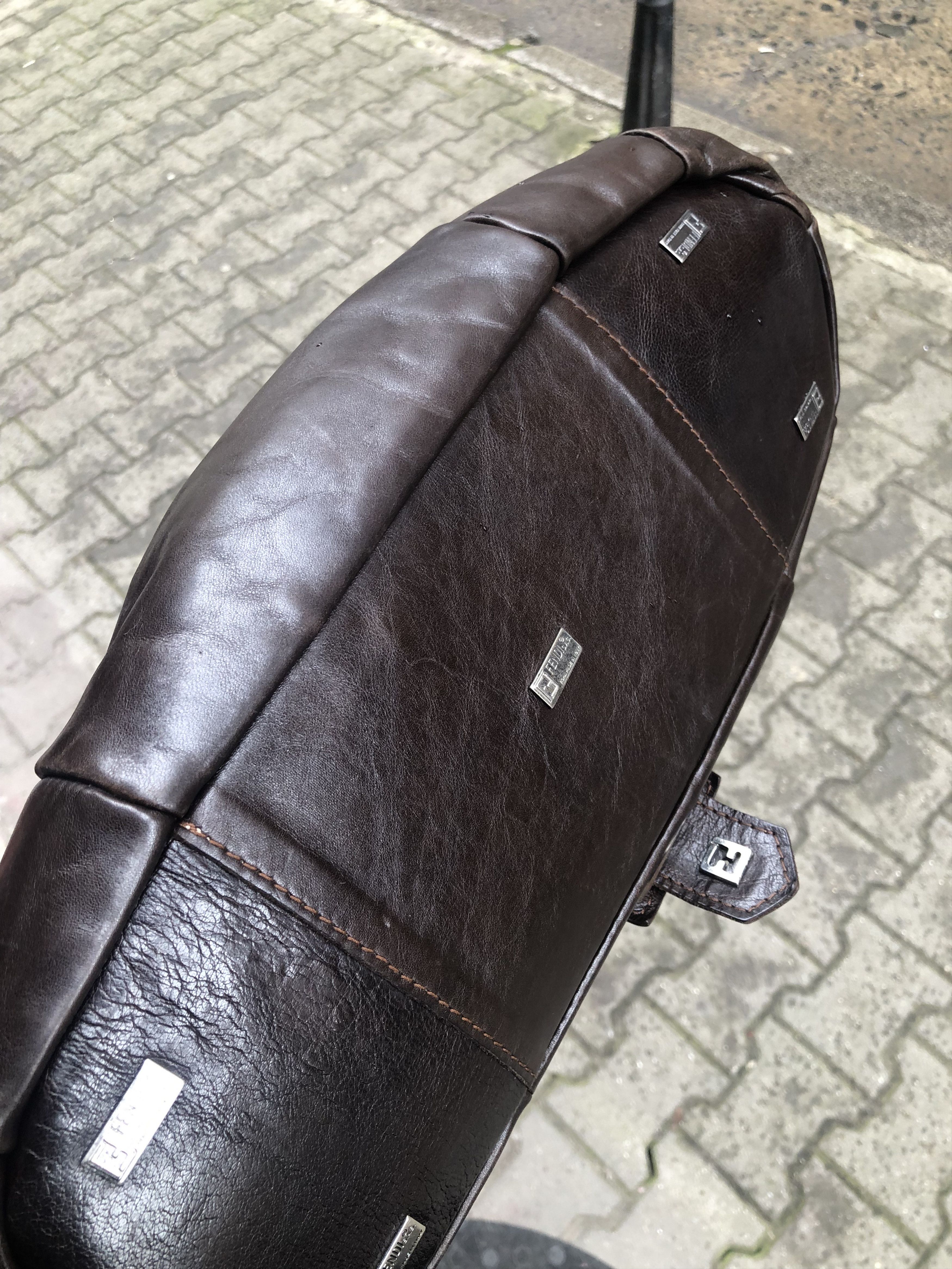 Fendi Rare Authentic Vintage Fendi leather satchel Size ONE SIZE - 7 Thumbnail