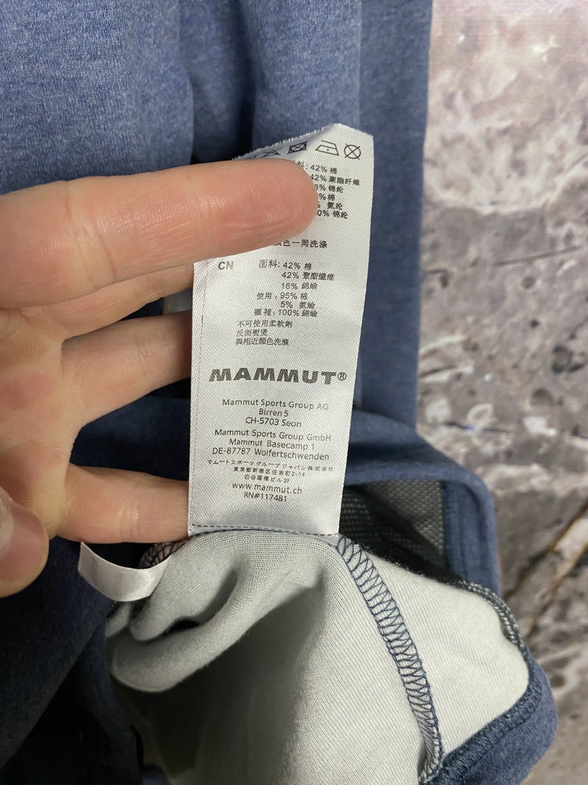 Vintage Men’s Mammut Hoodie Outdoor Streetwear Size S Small Size US S / EU 44-46 / 1 - 9 Thumbnail