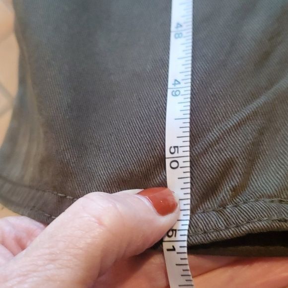 Vintage Aritzia Wilfred Free Army Green Cinched w Zippered Front Poc Size 30" / US 8 / IT 44 - 10 Thumbnail