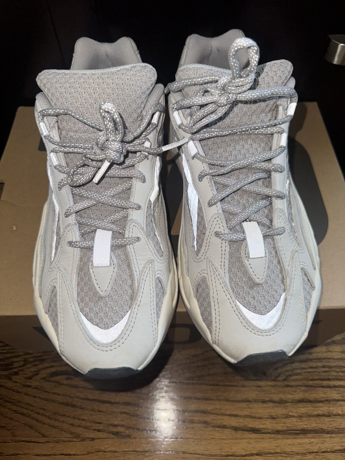 Adidas Adidas Yeezy 700 V2 'Static' Size US 10 / EU 43 - 14 Thumbnail