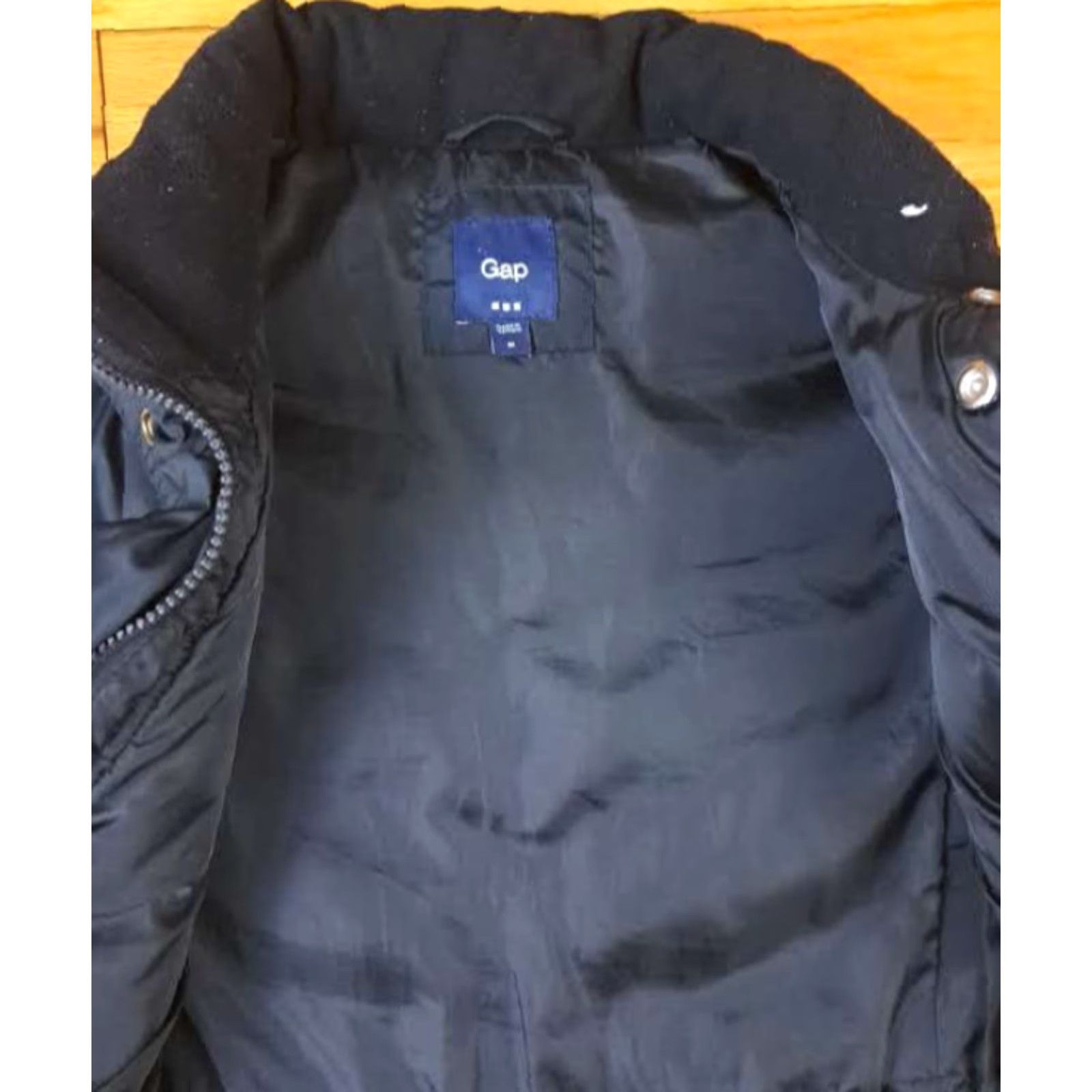 Gap VINTAGE Gap Vest Outdoor Black Down Puffer Zip Button Womens M Medium Short Policy: Organic Size M / US 6-8 / IT 42-44 - 3 Thumbnail