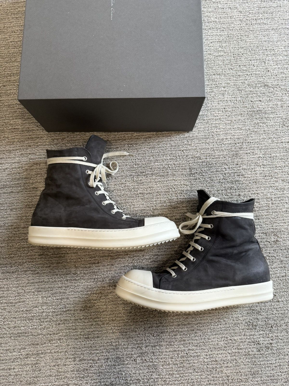 Rick Owens Dark Dust/Milk Rick Owens Mainline Suede Ramones 2024 Size US 12 / EU 45 - 8 Thumbnail