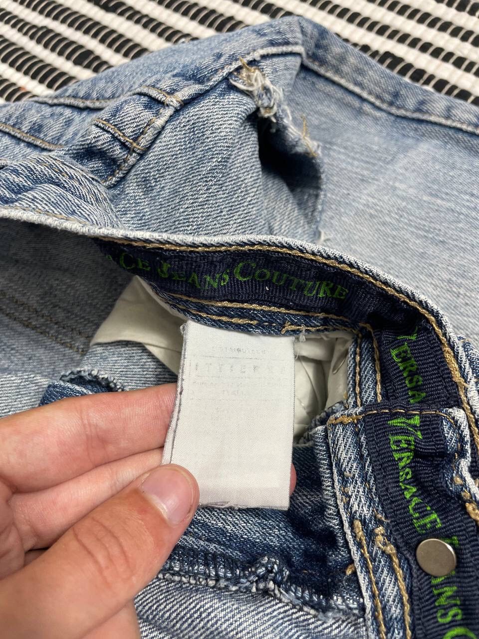 Japanese Brand × Versace Jeans Couture × Vintage Vintage Versace Jeans Couture Distressed Denim Pants Y2K Size US 30 / EU 46 - 10 Thumbnail