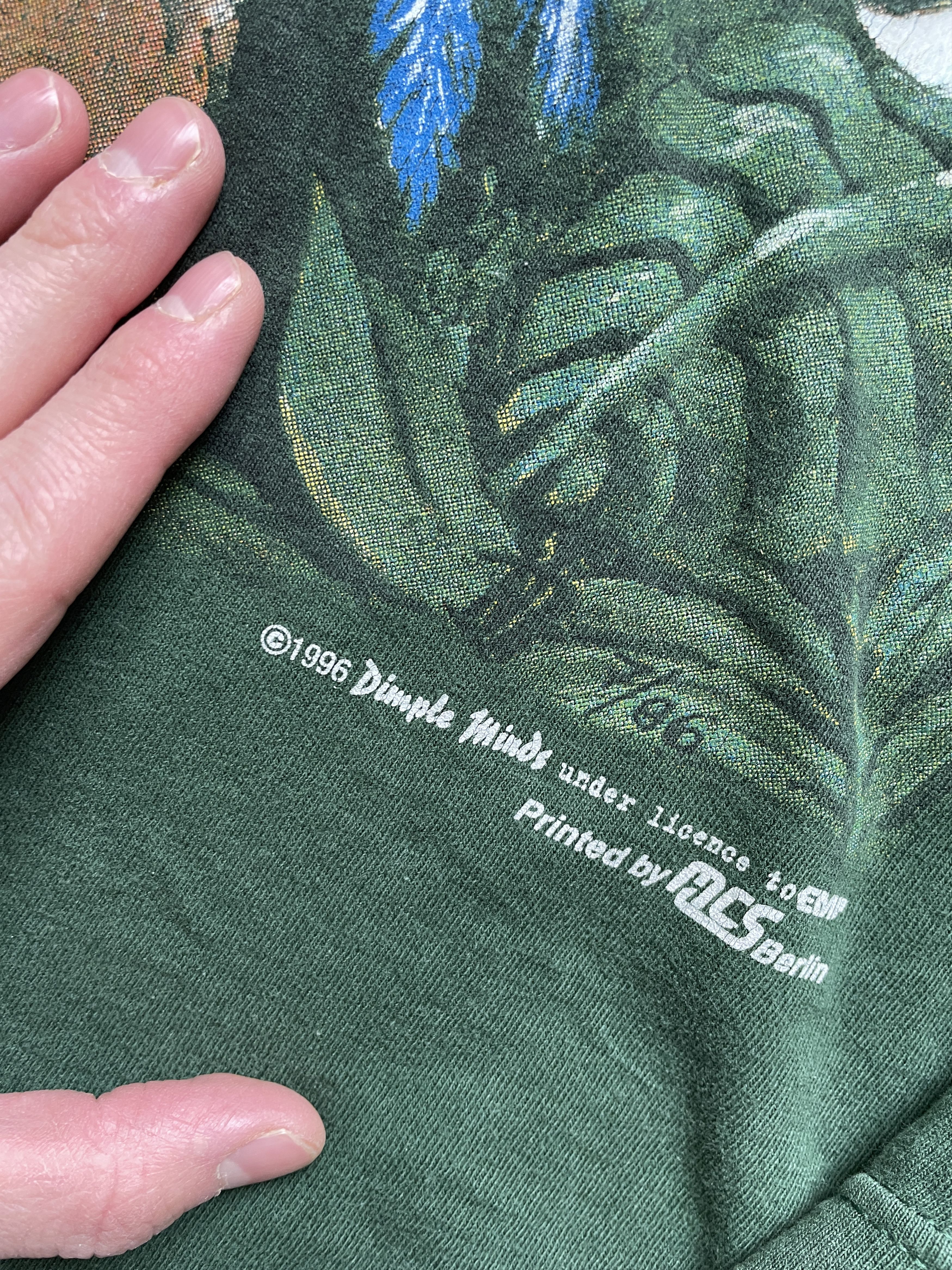 Band Tees VINTAGE 1993 DIMPLE MINDS MAXIMUM DEBILUM GREEN LONGSLEEVE Size US L / EU 52-54 / 3 - 4 Thumbnail