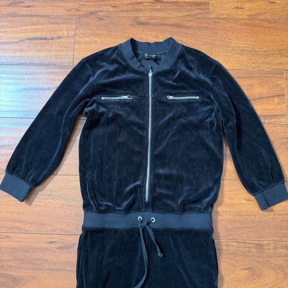 Juicy Couture Juicy Couture Black Velour Jumpsuit Sz Extra Small XS Size XS / US 0-2 / IT 36-38 - 3 Thumbnail