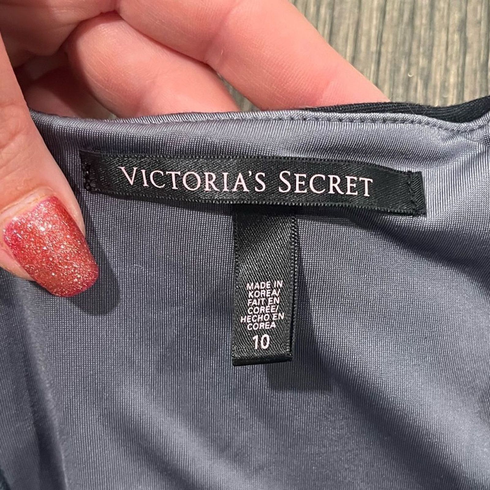 Victoria's Secret Victoria's Secret Gray Black Striped Sheath Dress Size 10 Size L / US 10 / IT 46 - 4 Thumbnail