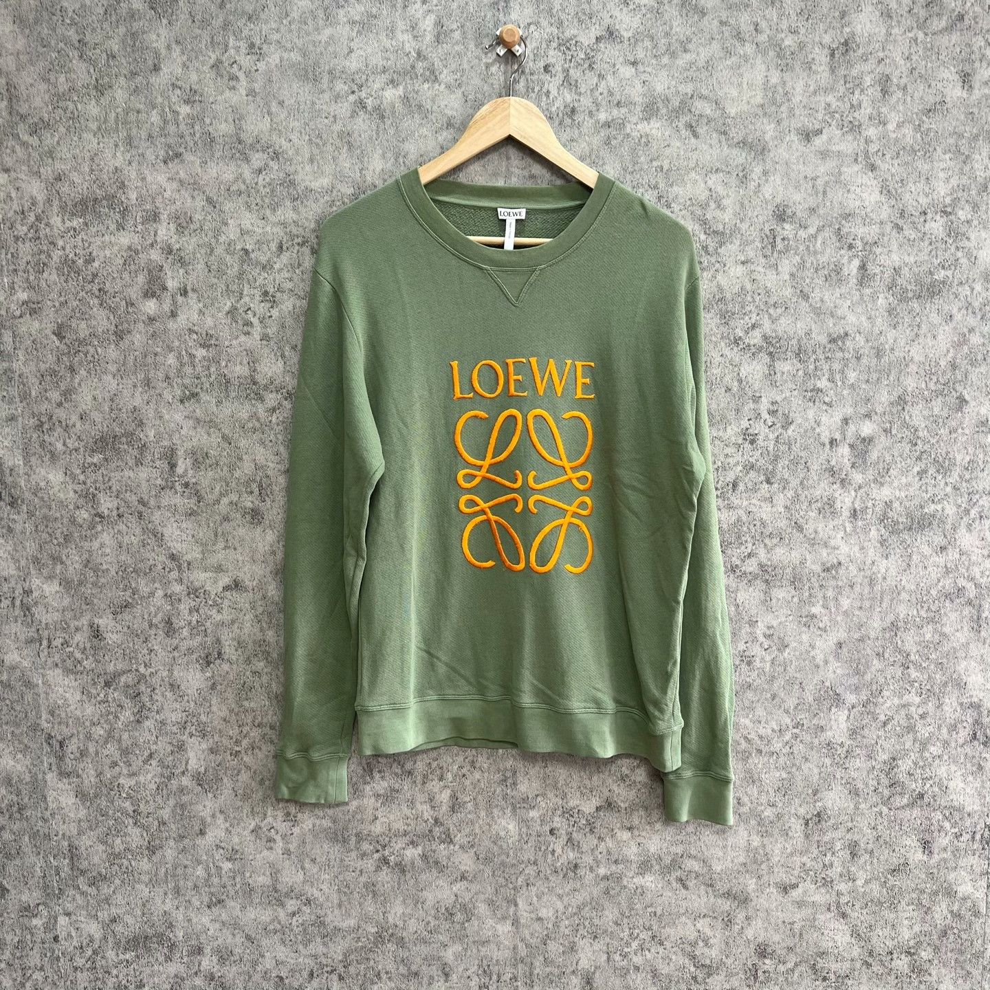 Loewe LOEWE Green Letter Embroidered Crewneck Sweatshirt Size US M / EU 48-50 / 2 - 1 Thumbnail