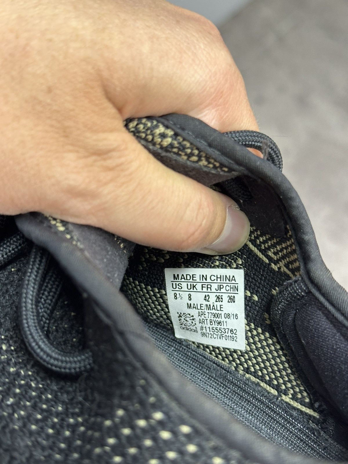 Adidas Vintage 2016 Adidas Yeezy 350 V2 Oreo Shoes Sneakers Size US 8.5 / EU 41-42 - 12 Thumbnail