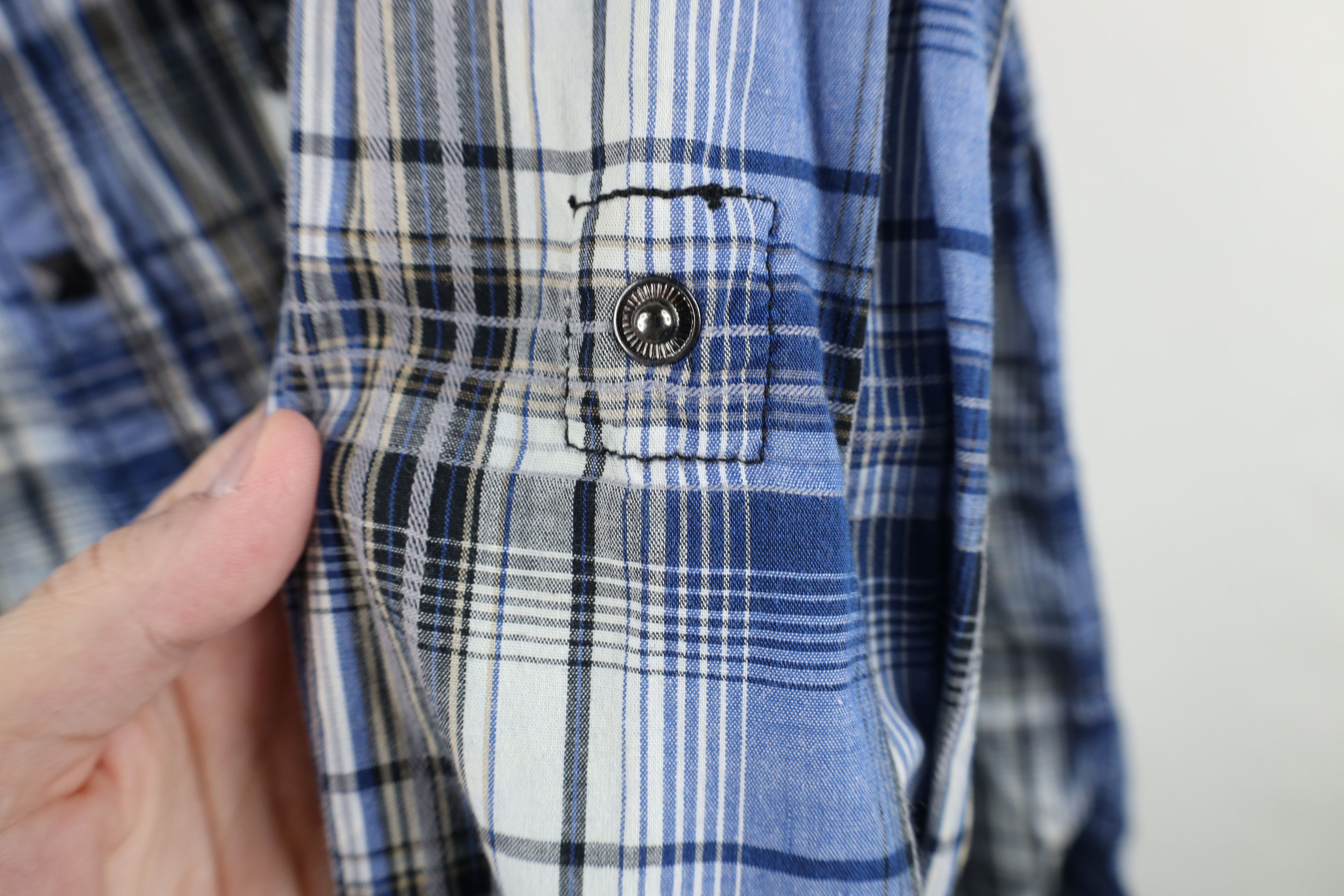 Vintage Buckle UFC MMA Iron Cross Studded Snap Button Shirt Plaid Size US M / EU 48-50 / 2 - 5 Thumbnail