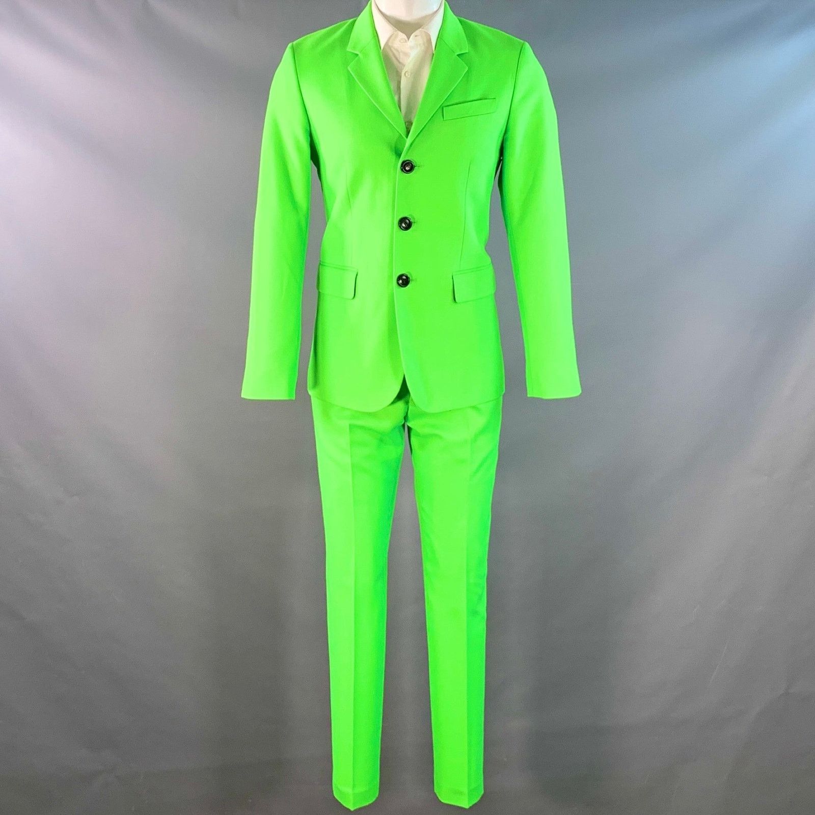 AMI Size 36 Neon Green Wool Blend Twill Notch Lapel Suit Size 36R - 2 Thumbnail