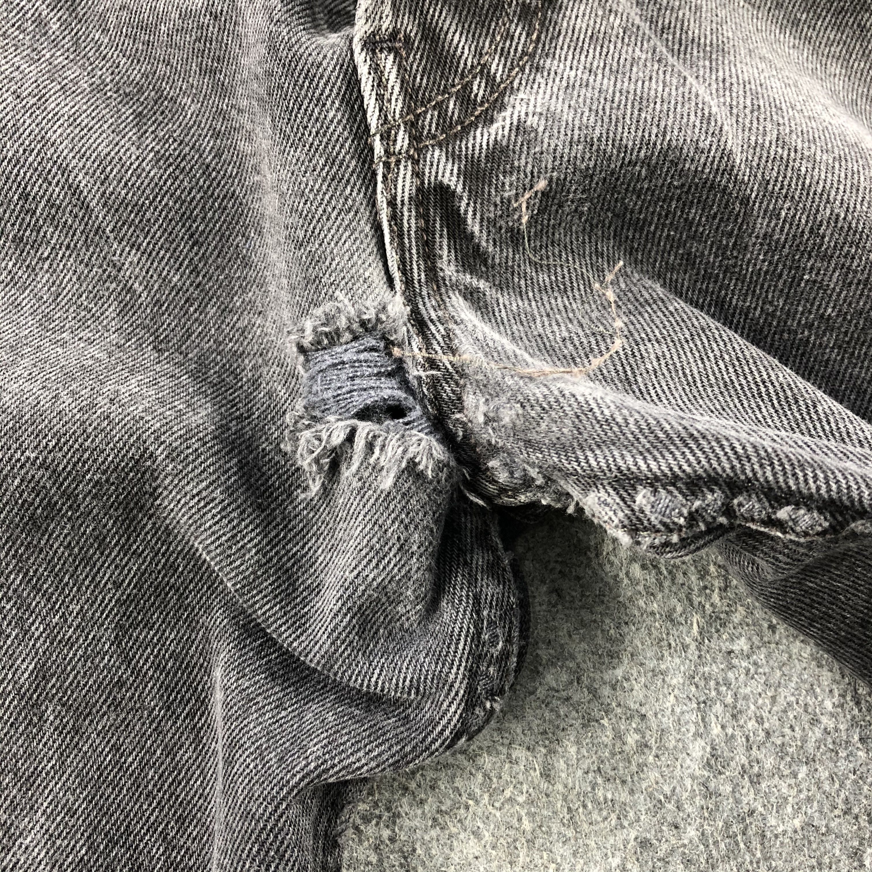 Levi's × Vintage Vintage 90s Faded Black Levis 501 Jeans-JM1536 Size US 39 - 8 Thumbnail