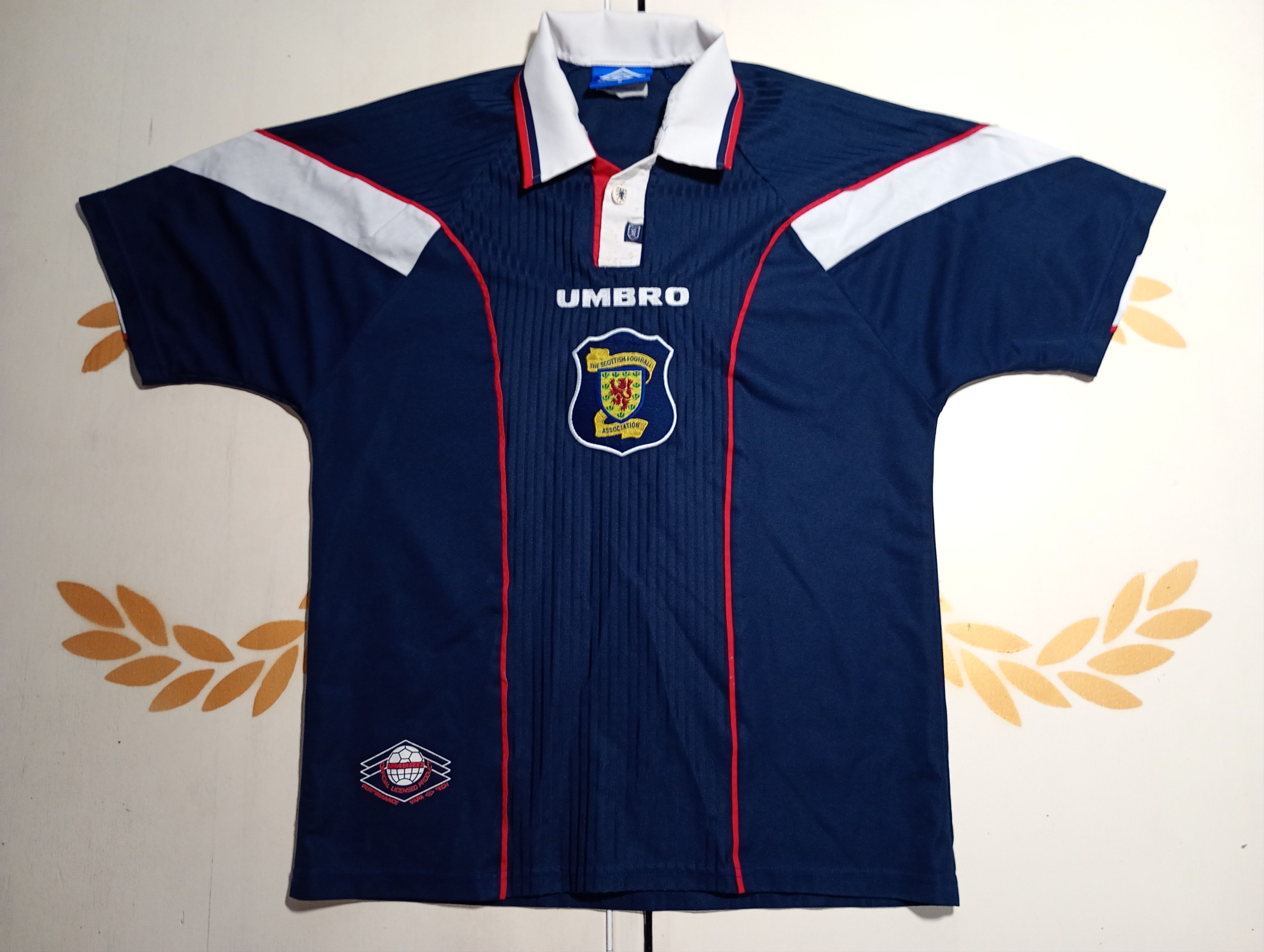 Umbro Umbro Scotland Home Jersey 1996-1998 Size US M / EU 48-50 / 2 - 2 Thumbnail