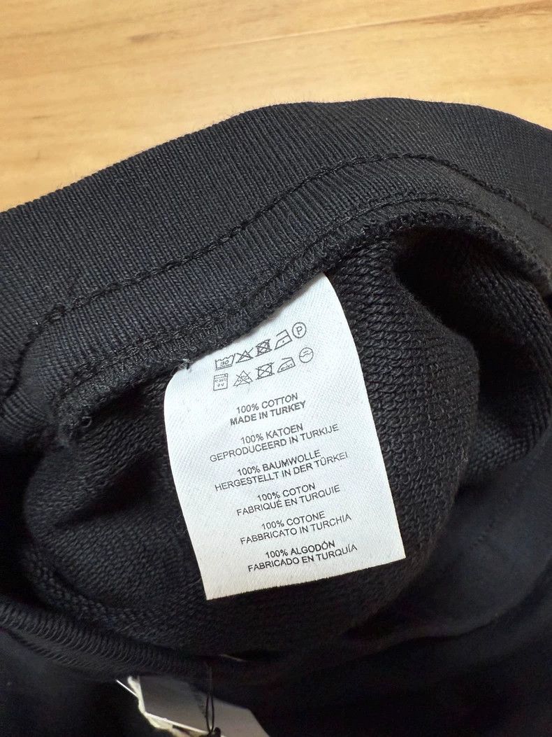 Dries Van Noten DRIES VAN NOTEN size:M Black pleated skirt Size 22" - 6 Thumbnail