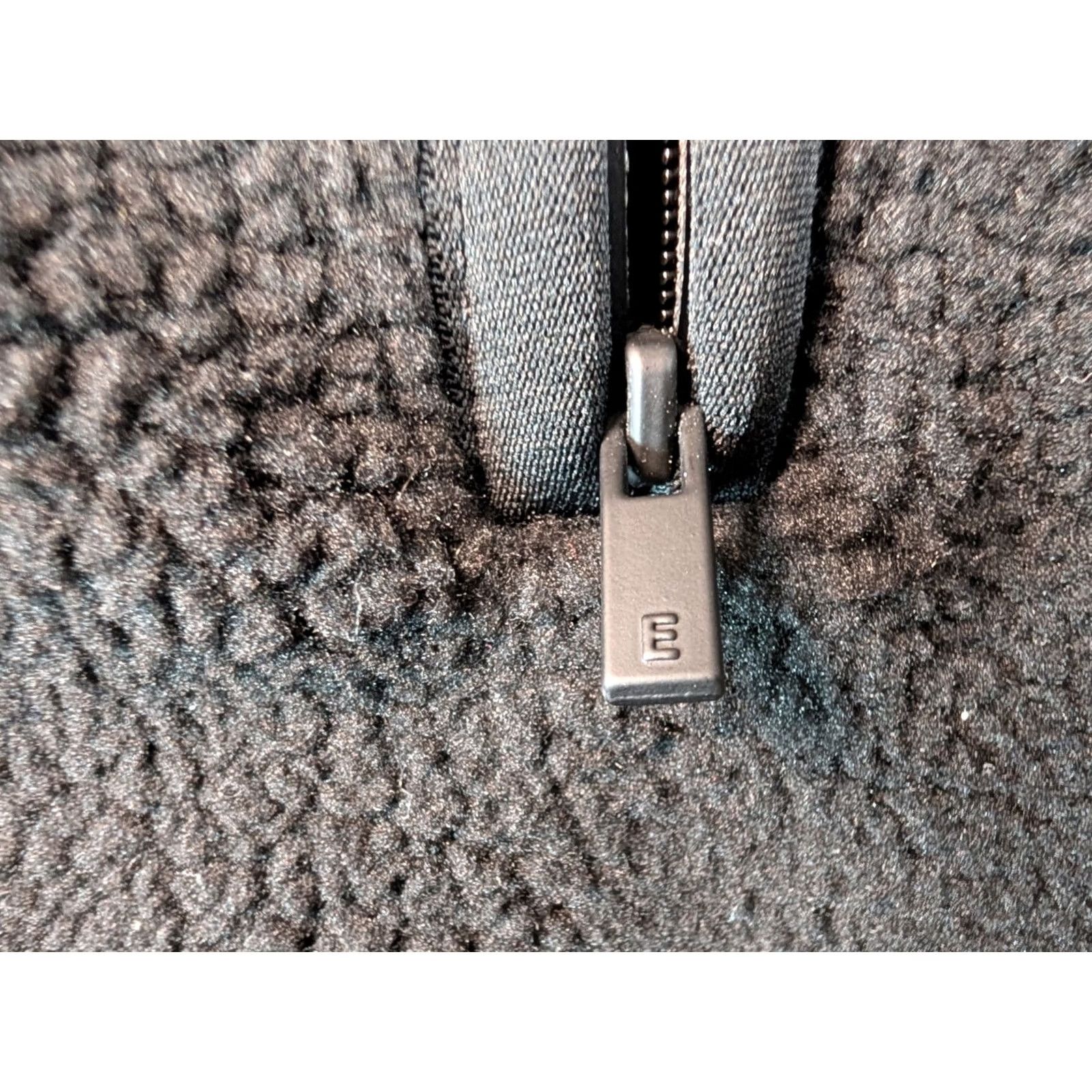 Essentials Essentials Fear Of God Black 1/4 Zip Oversized Pullover Sweatshirt M Black Logo Zipper City Street Urban Mens Size US M / EU 48-50 / 2 - 5 Thumbnail