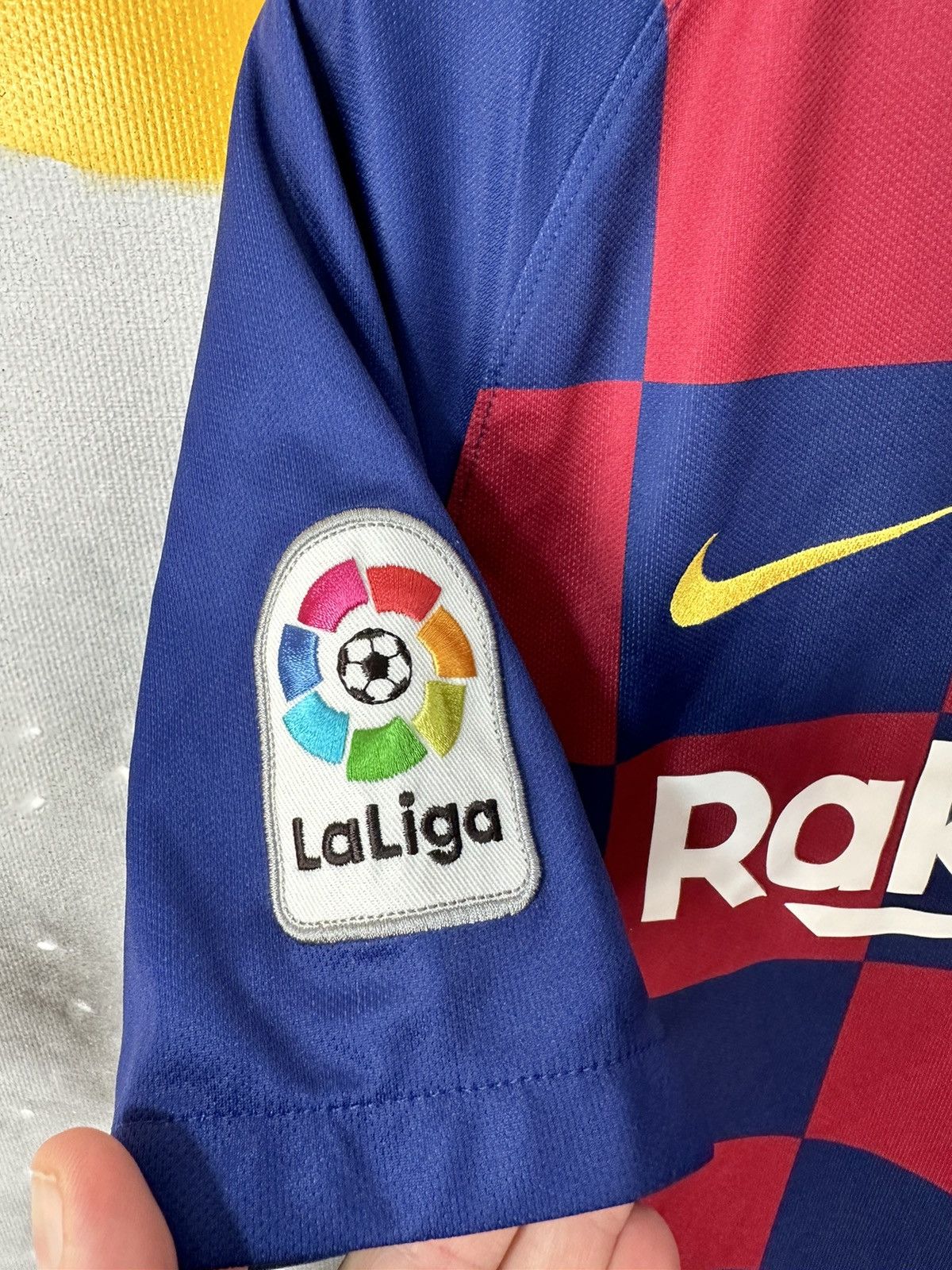 Nike Nike Barcelona Jersey 2019/2002 Size US M / EU 48-50 / 2 - 6 Thumbnail