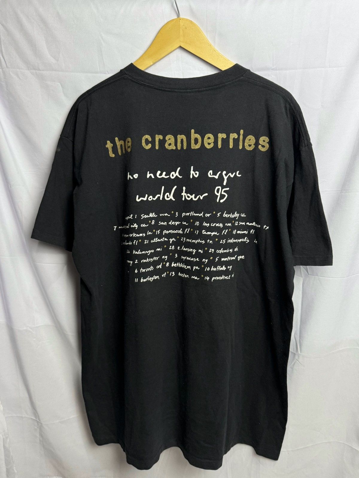 Band Tees × Vintage Vintage The Cranberries Tees XL Size Golden Size US XL / EU 56 / 4 - 2 Thumbnail