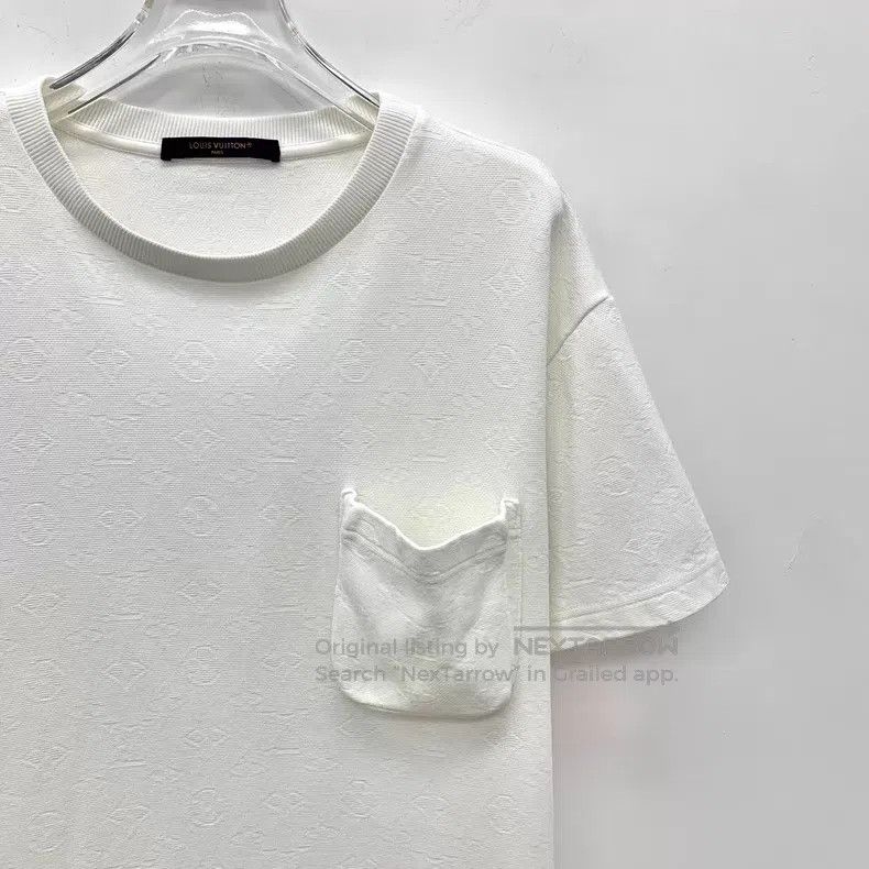 Louis Vuitton Louis Vuitton 23 white logo dark print cotton crewneck sho Size US S / EU 44-46 / 1 - 3 Thumbnail