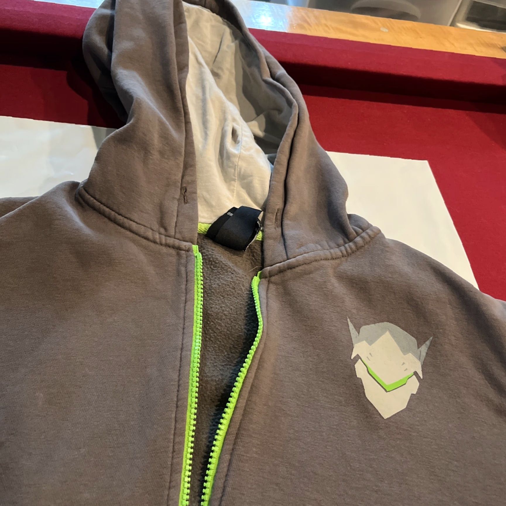 Vintage Jinx Overwatch Gray Hoodie Lime Green Zipper Sweatshirt Shark Sword Dragon Men L Full Zip Graphics Back Front Sleeve Cuffs Pocket Hooded Size US L / EU 52-54 / 3 - 5 Thumbnail