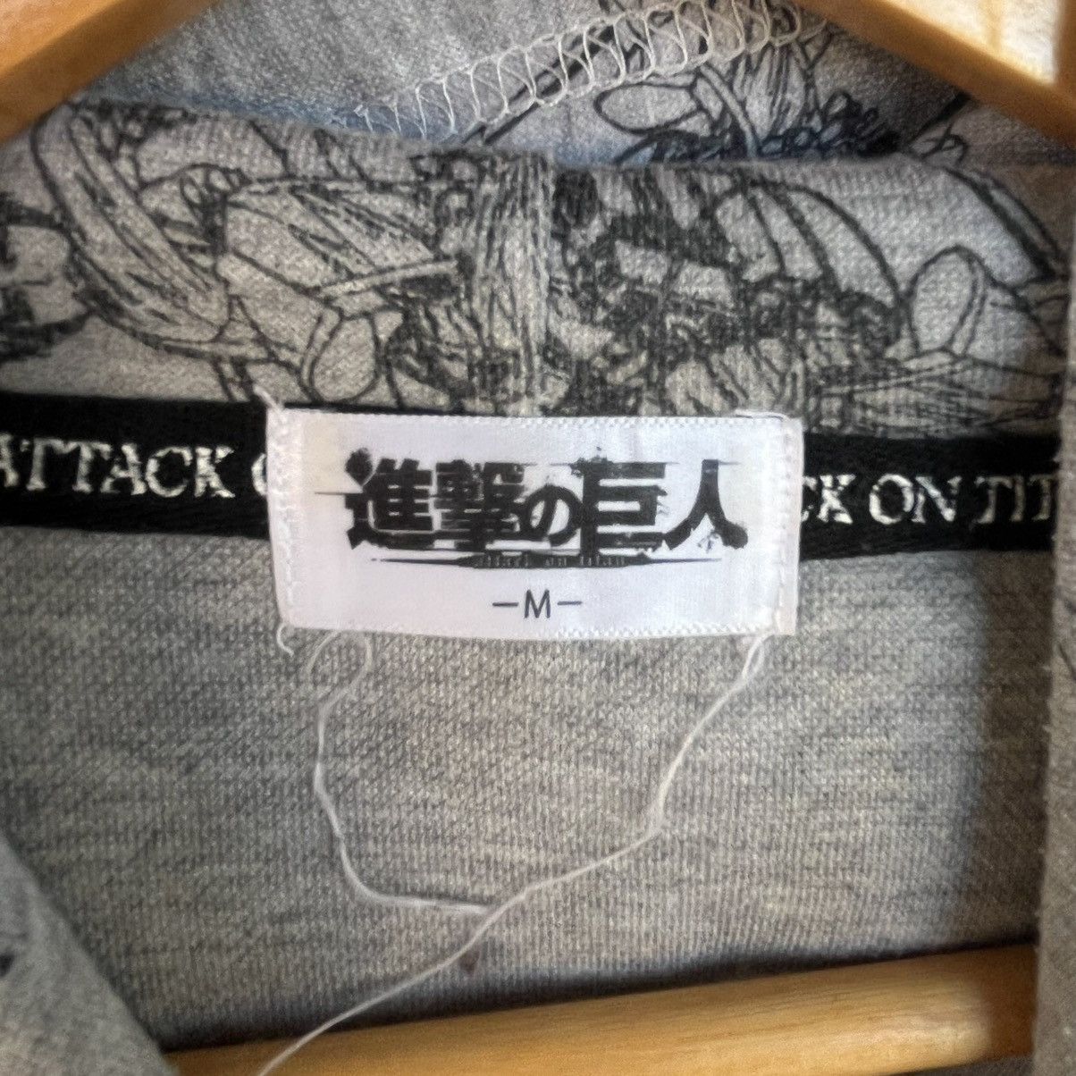 Other Vintage Attack on Titan Full Printed Grey Hoodie Size M Size US M / EU 48-50 / 2 - 7 Thumbnail