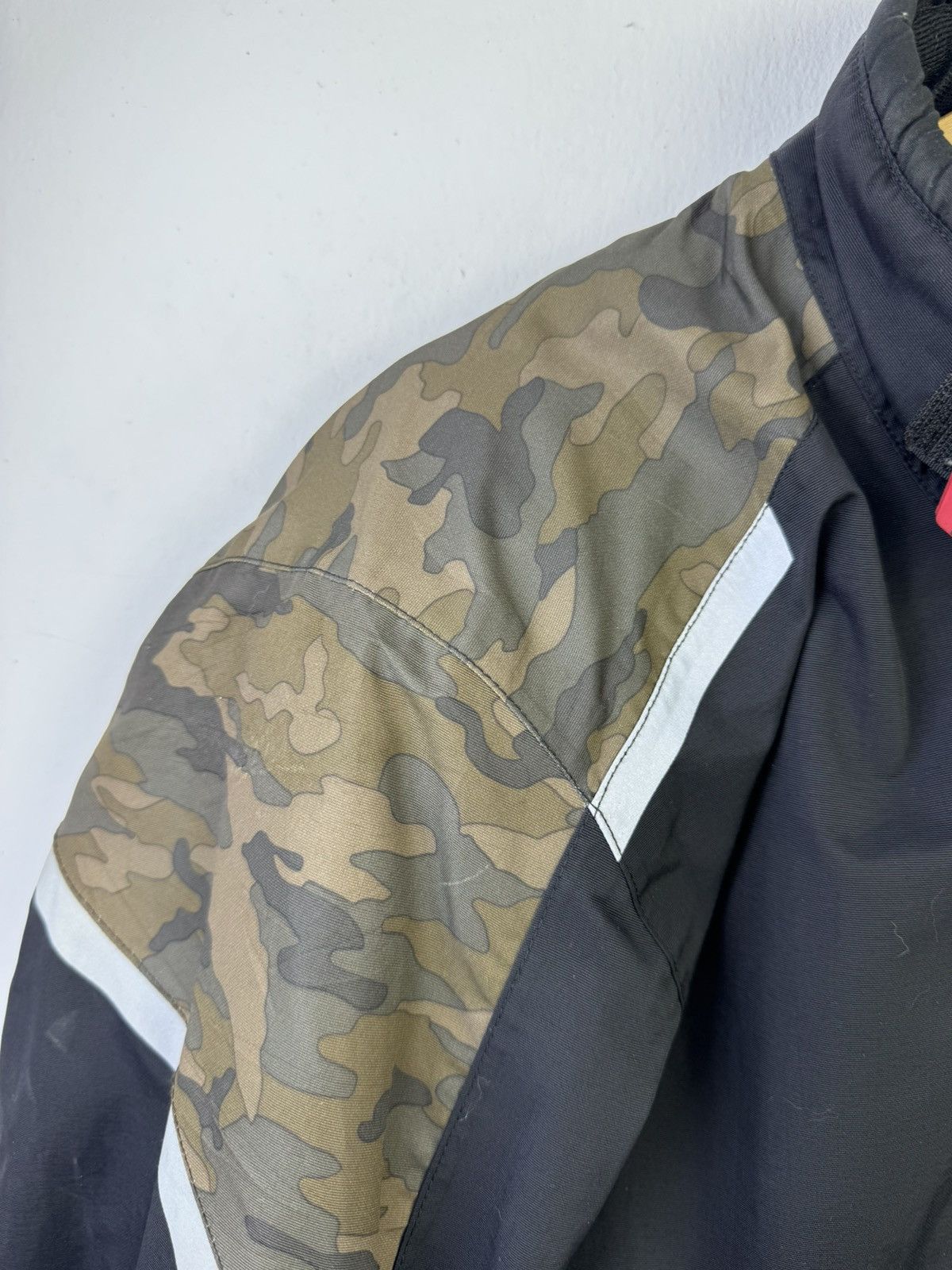 Japanese Brand Komine JK-586 Motorsport Jacket in black and camouflage Size US L / EU 52-54 / 3 - 5 Thumbnail