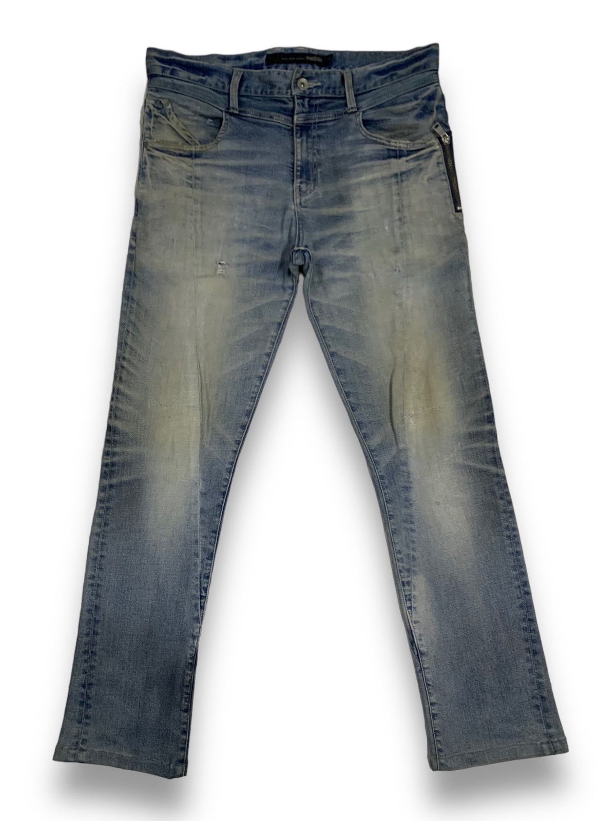 image of Avant Garde x Schlussel Vintage Schlussel Thrashed Distressed Jeans in Blue (Size 32)