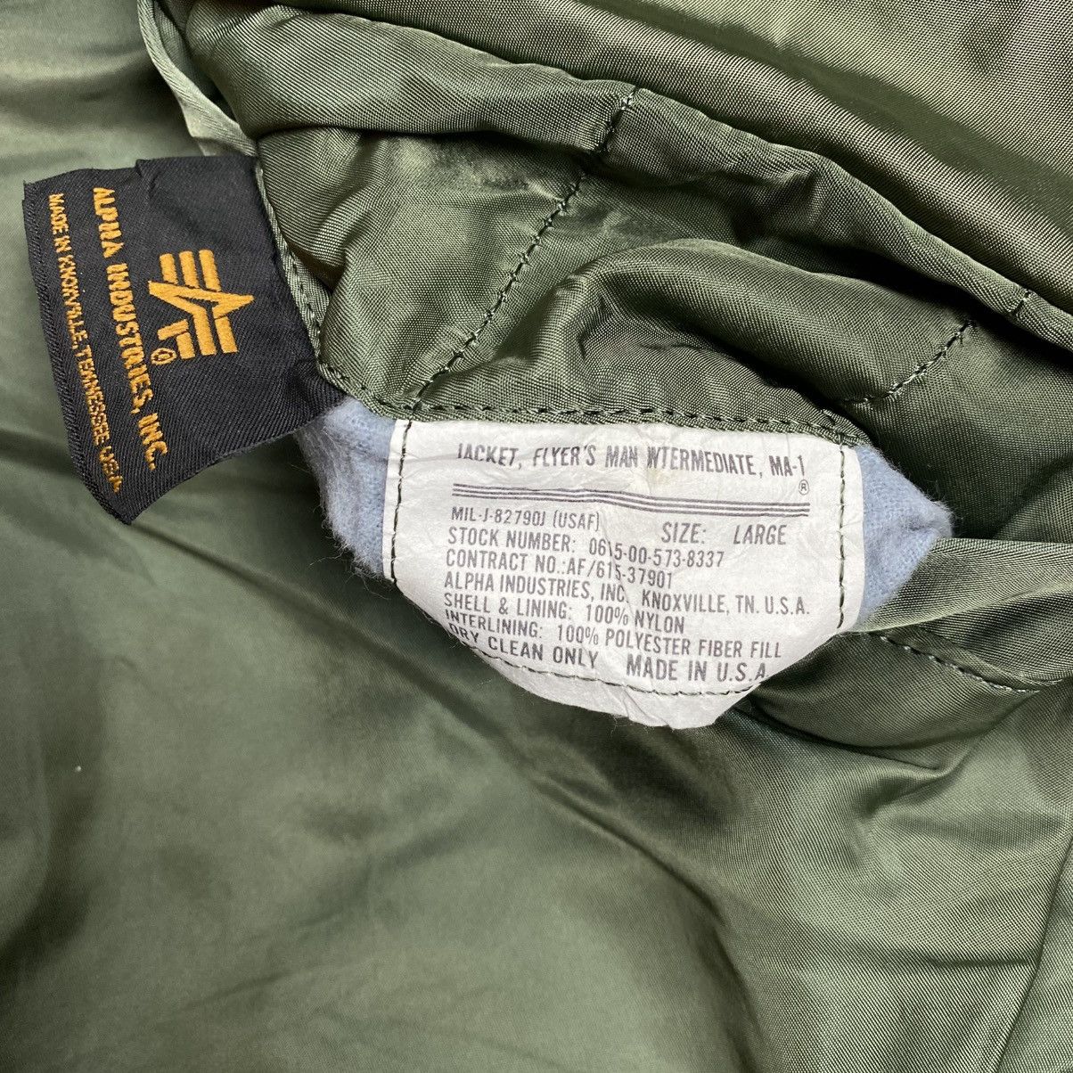 Alpha Industries Alpha Industries MA-1 Bomber Flight Jacket Size US L / EU 52-54 / 3 - 9 Thumbnail
