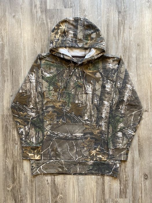 Vintage Vintage Y2K RealTree Woodland Camo Blank Essential Hoodie | Grailed