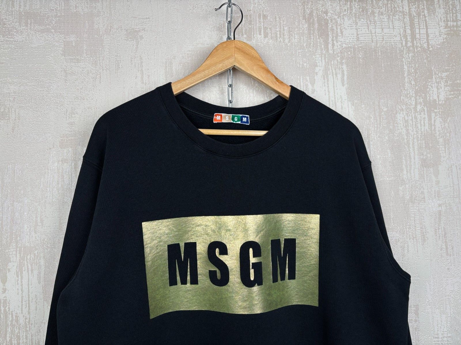 MSGM MSGM Block Gold Logo Crew Sweatshirt Size Fits Like M-L Size US L / EU 52-54 / 3 - 3 Thumbnail