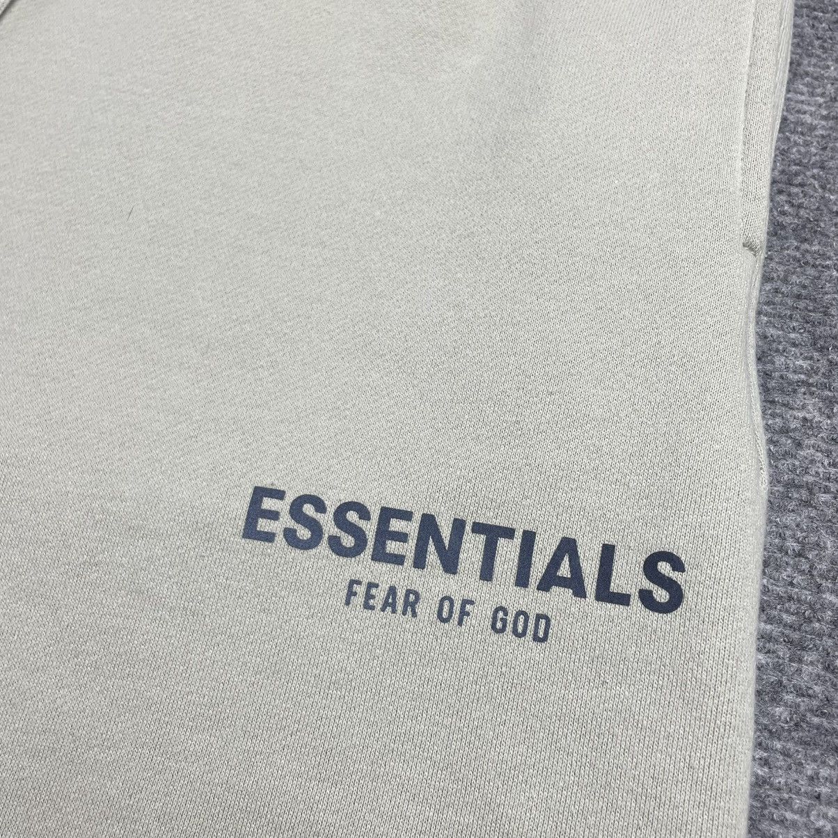 Fear of God Fear of God Essentials Fleece Shorts Size US 31 - 3 Thumbnail
