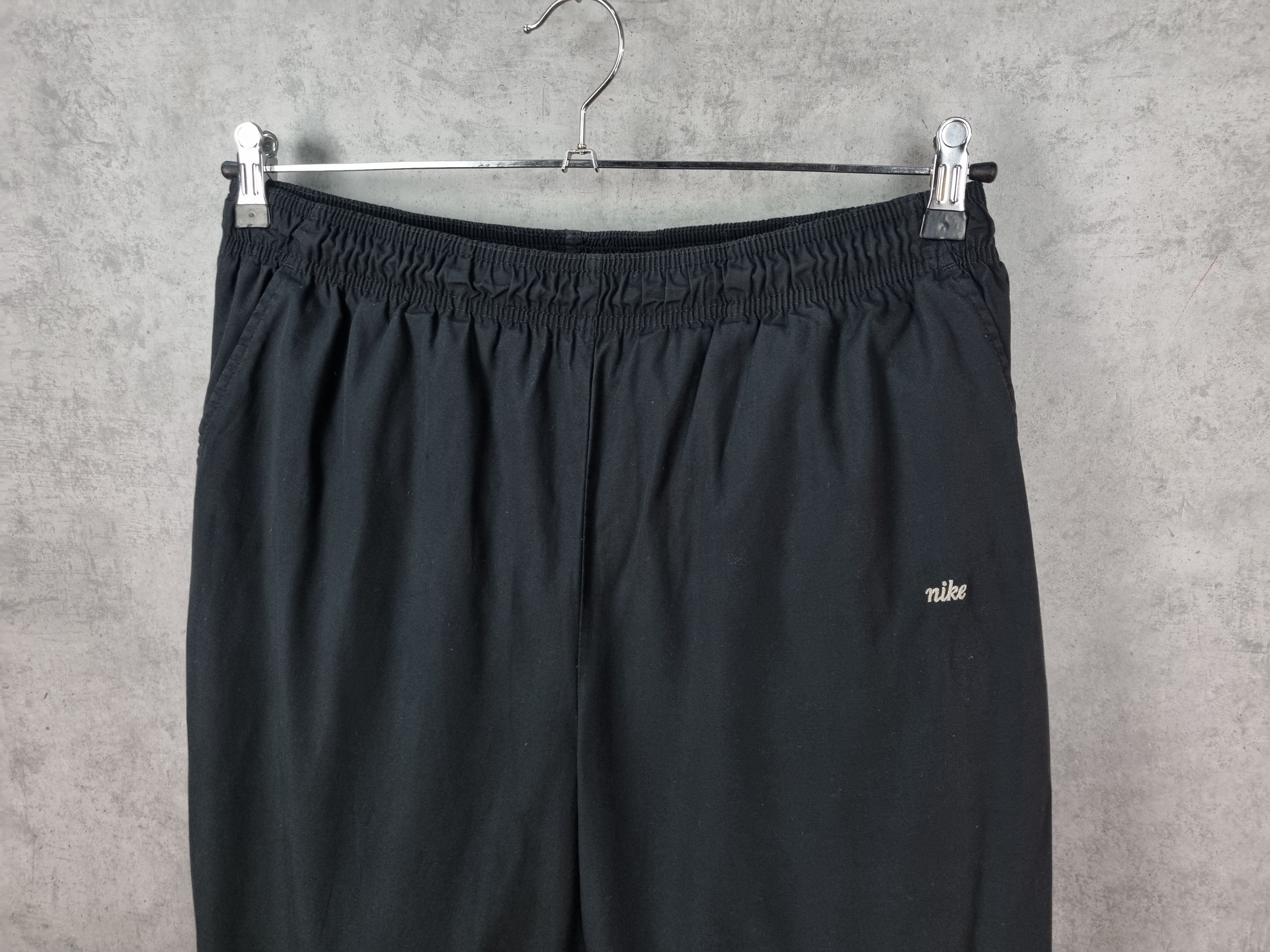 Nike × Vintage 90s Rare Nike Swoosh Nylon Sport Trousers Pants Size US 32 / EU 48 - 4 Thumbnail
