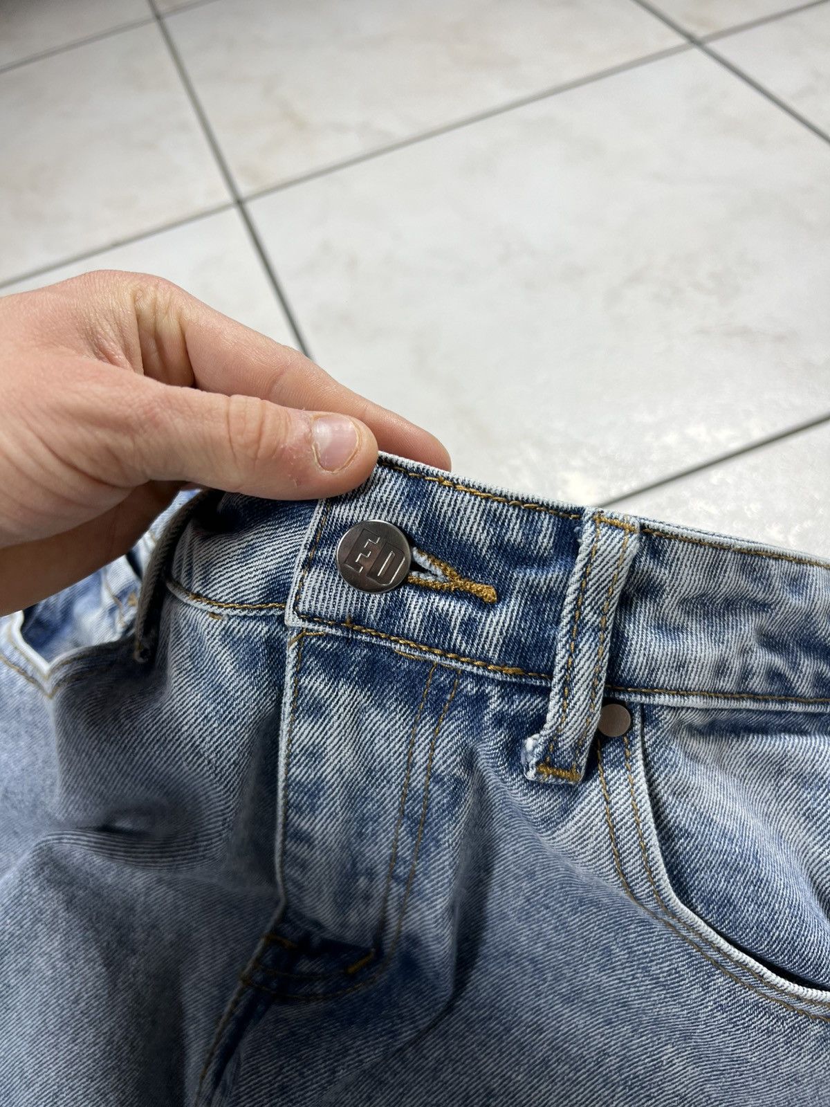 Ed Hardy Ed Hardy born wild boyfriend jeans wolf print y2k baggy pant Size 27" / US 4 / IT 40 - 10 Thumbnail
