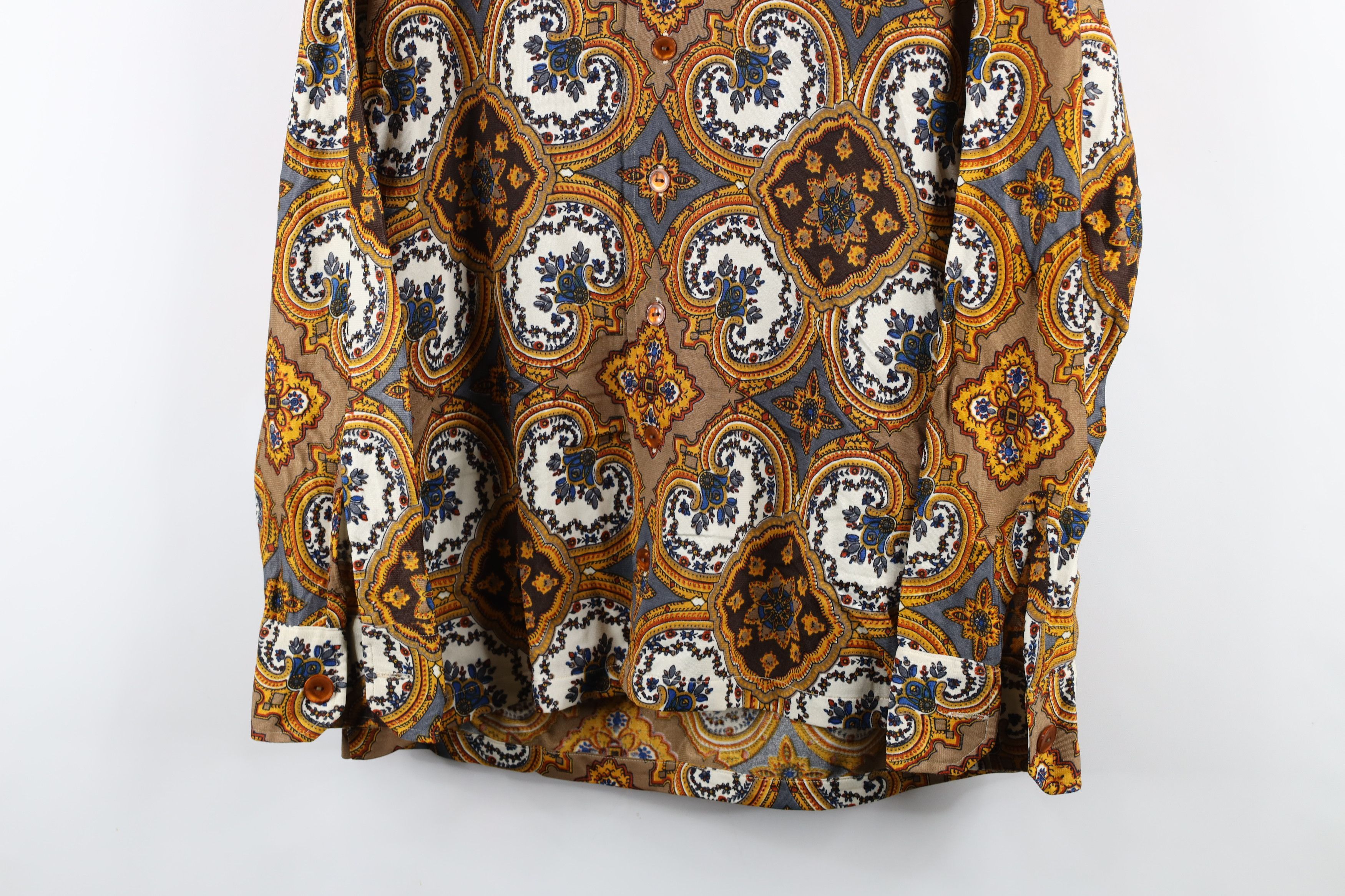 Vintage Vintage 60 70s Streetwear Tapestry Knit Button Shirt USA Size US M / EU 48-50 / 2 - 3 Thumbnail