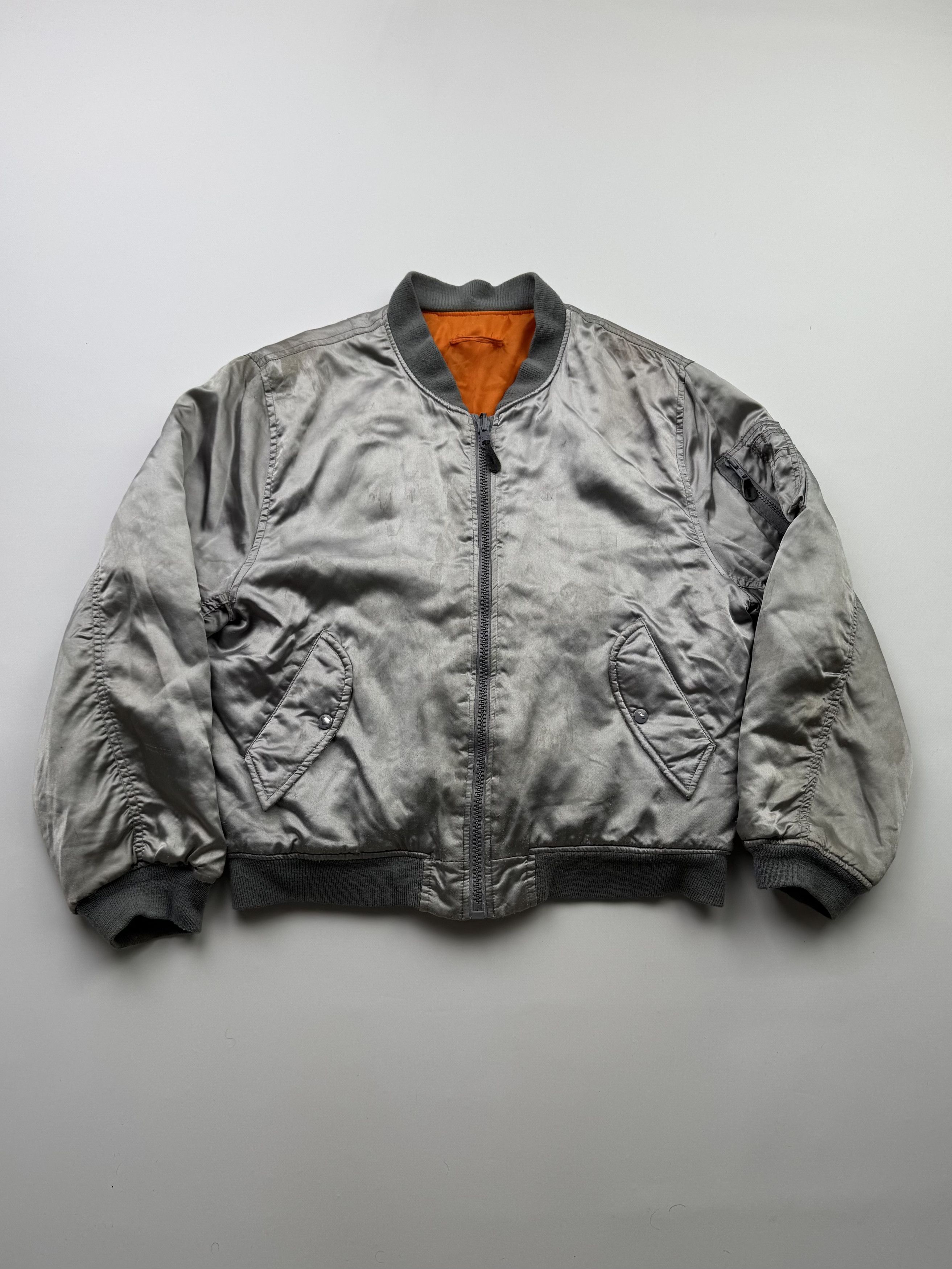 Japanese Brand Vintage Thrashed Bomber Jacket B764(V291)E2 Size US M / EU 48-50 / 2 - 1 Thumbnail