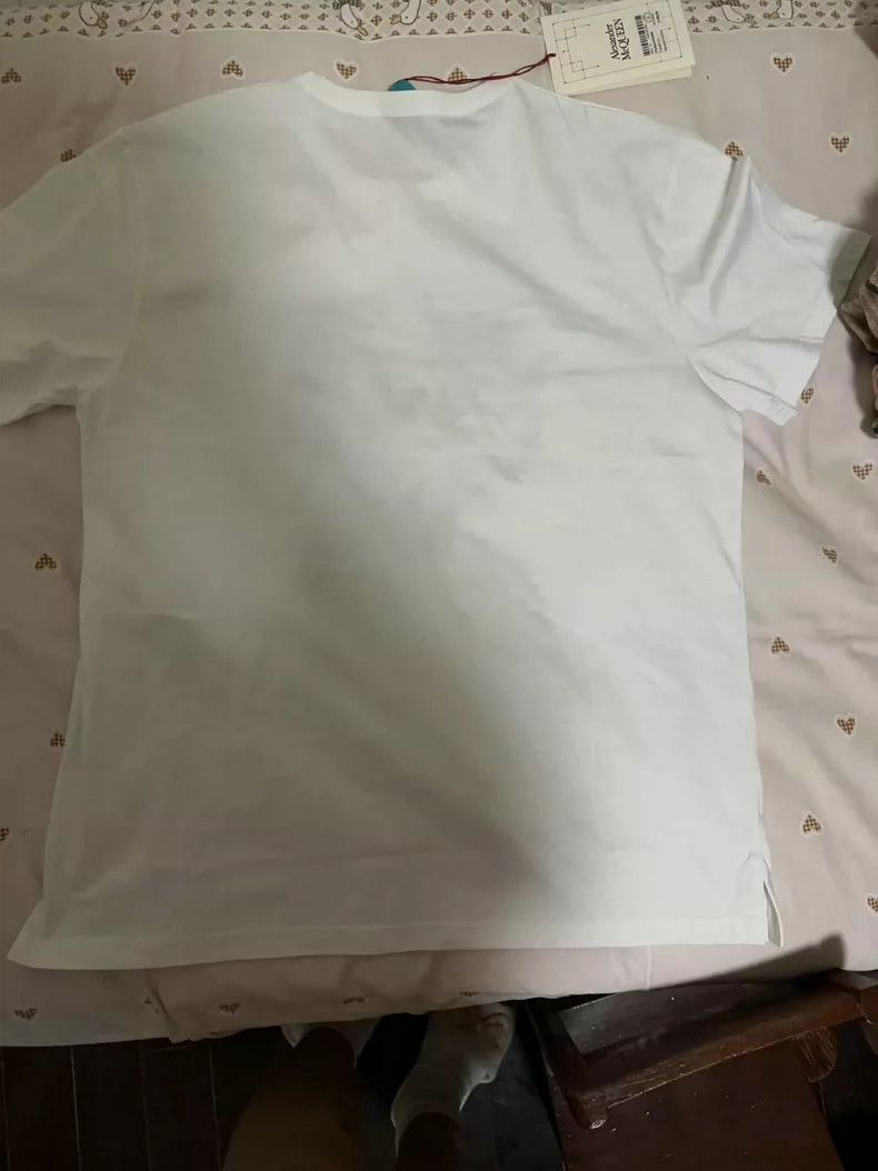 Alexander McQueen Alexander McQUEEN Loose short - sleeved T - shirt for men w Size US M / EU 48-50 / 2 - 4 Thumbnail