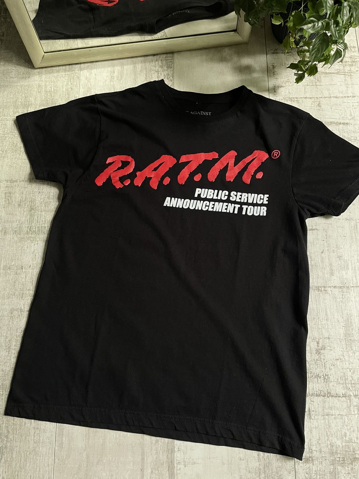 Rage Against The Machine Rage Against The Machine 2022 Tour T-Shirt Black RARE Size US M / EU 48-50 / 2 - 4 Thumbnail
