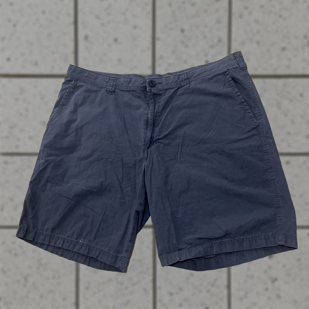 Vintage Columbia Shorts Men 40W 10L Grey Outdoor Active Cotton Chino Flat Front 40x10 QA Size US 40 / EU 56 - 1 Thumbnail