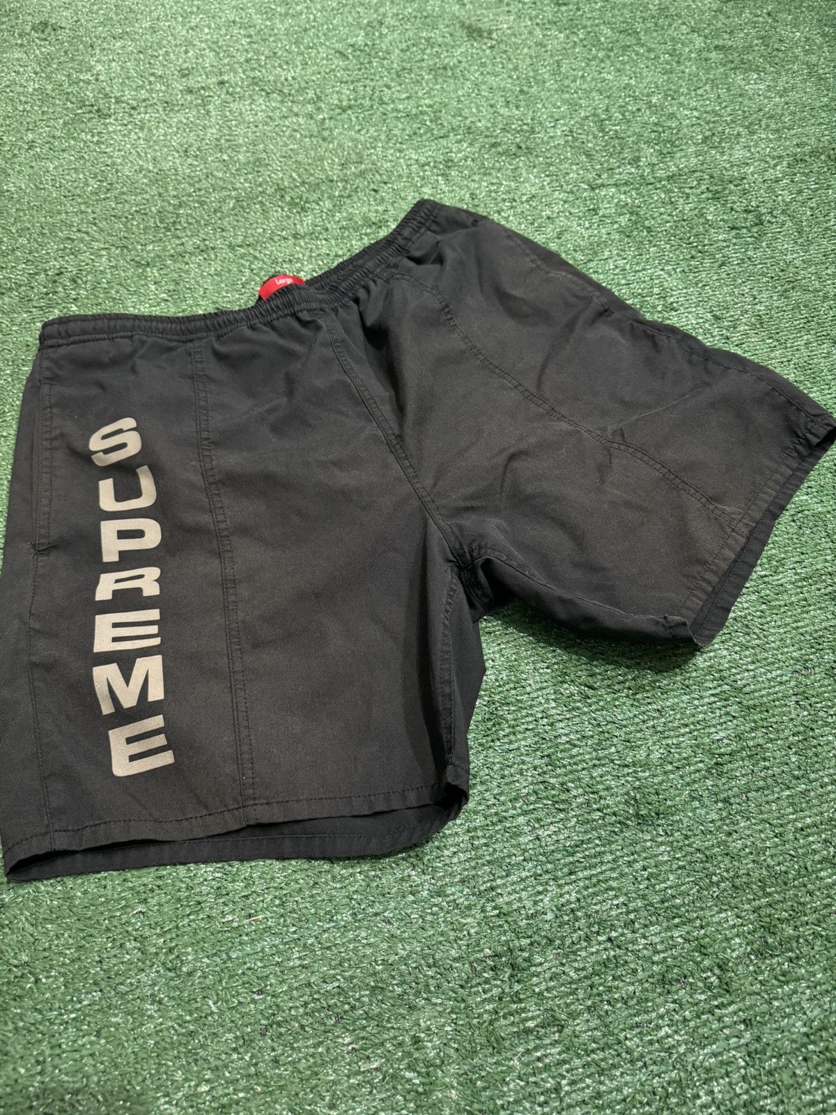 Supreme Supreme Swimming Trunks Size US 34 / EU 50 - 2 Thumbnail