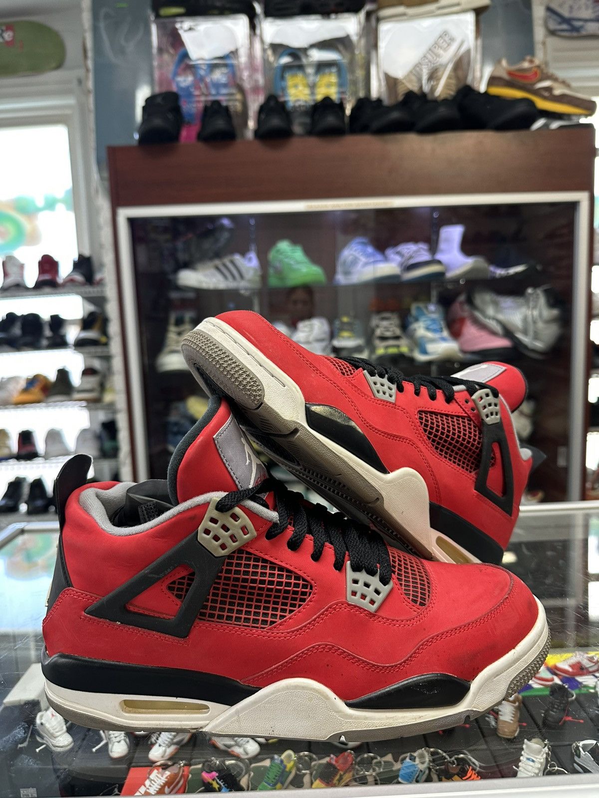 Jordan Brand Jordan 4 Retro ‘Toro’ Size US 11 / EU 44 - 1 Thumbnail