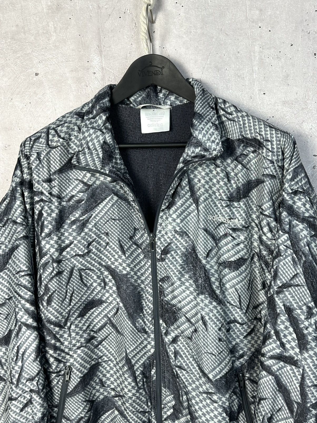 Adidas × Vintage Rare Adidas Vintage 90s Printed Oversized Insulated Jacket Size US L / EU 52-54 / 3 - 3 Thumbnail