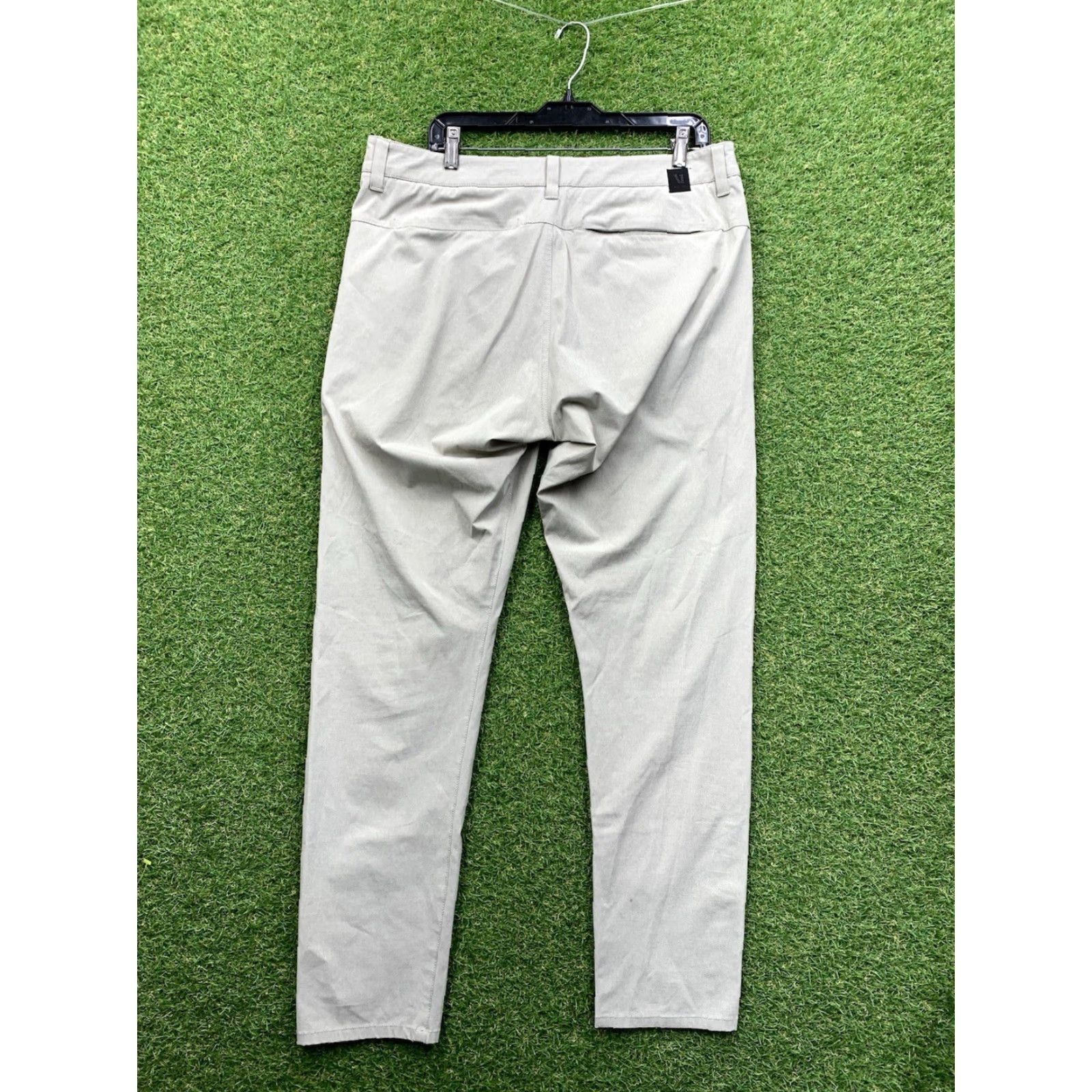 Vuori Vuori Mens Pants 34x23 Chino Beige Lightweight Stretch Casual Workwear Regular Size US 34 / EU 50 - 2 Thumbnail