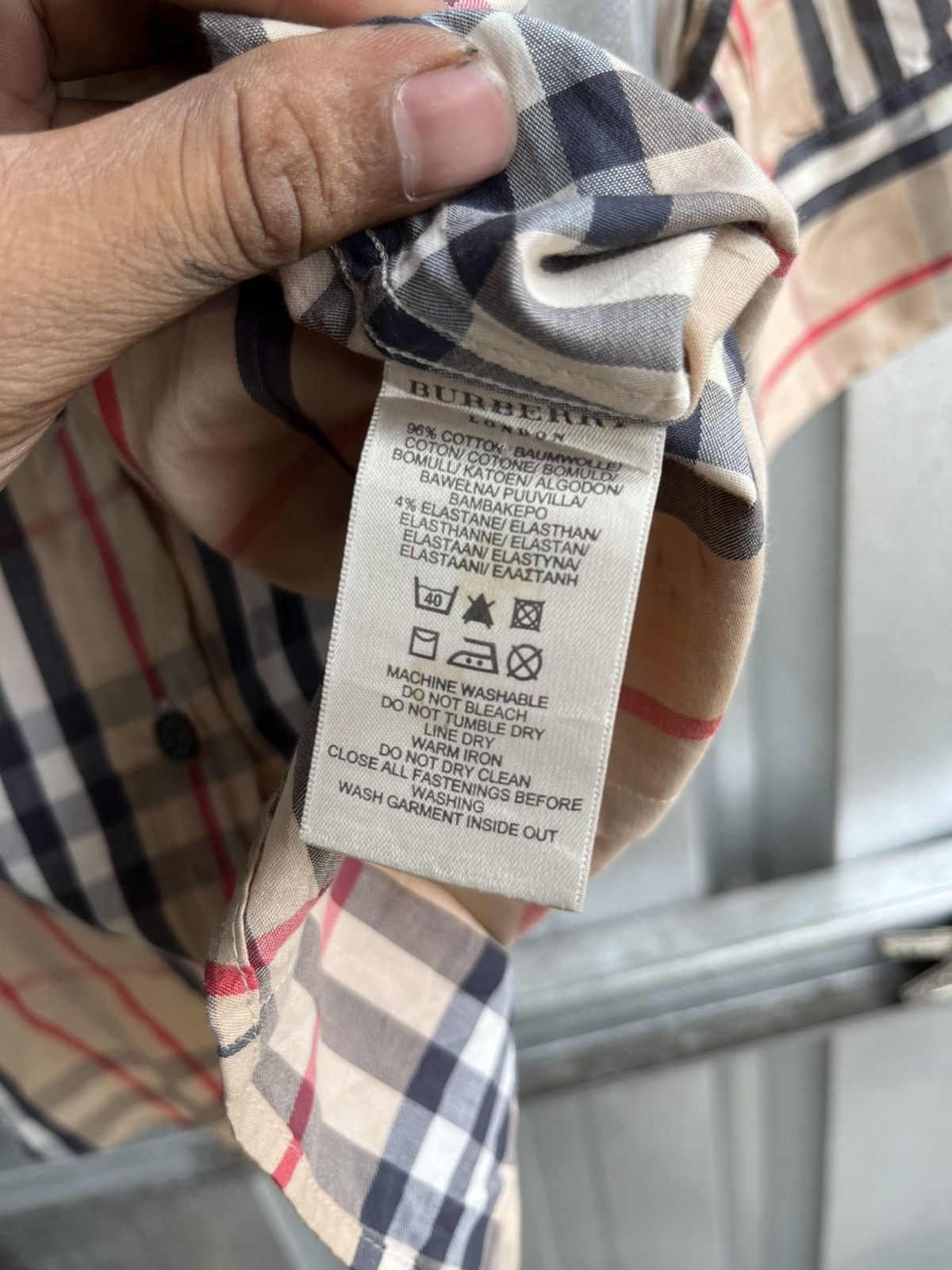 Burberry berberry nova check button shirt Size S / US 4 / IT 40 - 5 Thumbnail
