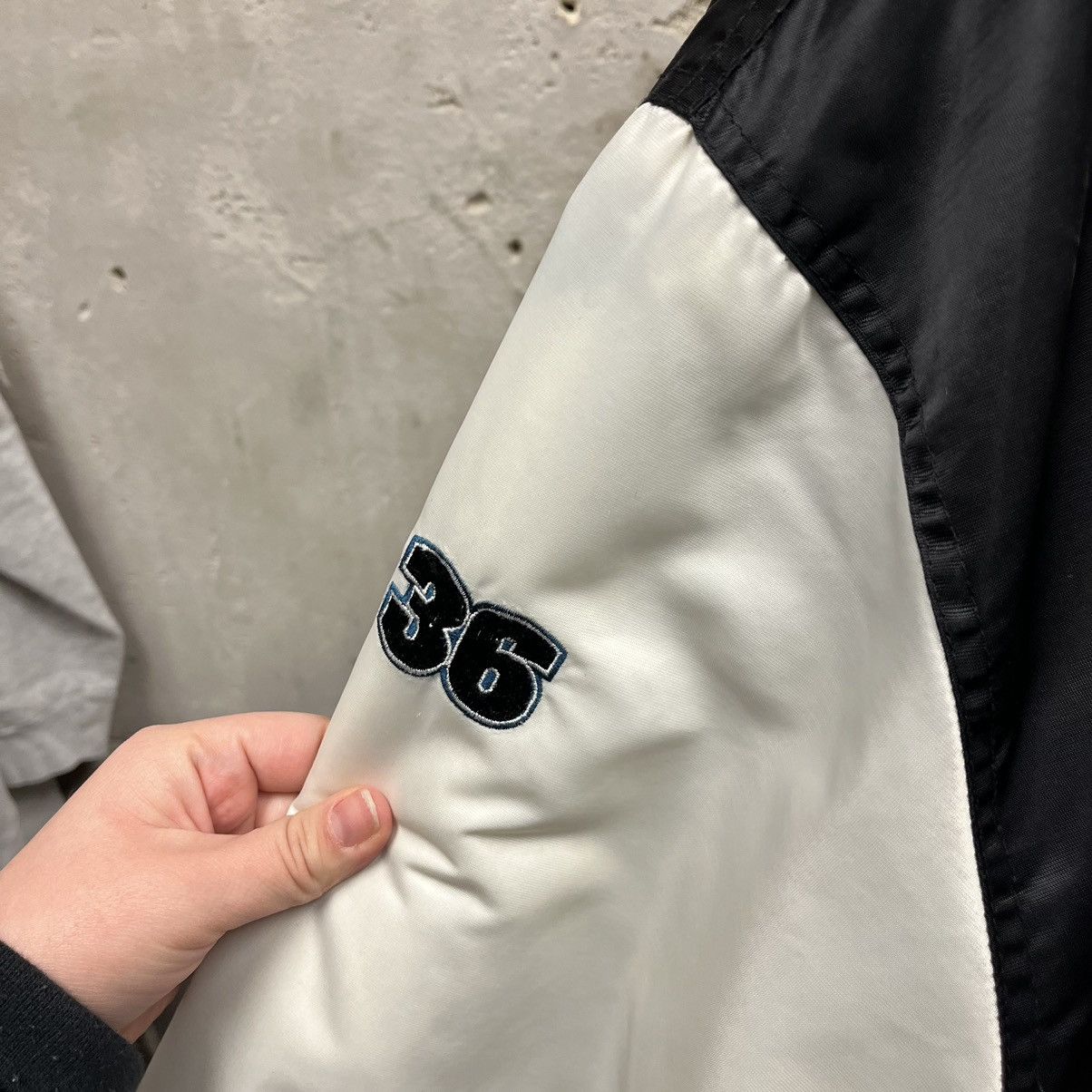 Vintage × Wu-Tang Clan Vintage 90s WuWear Varsity Puffer Coat 2XL Wu Tang Clan Size US XXL / EU 58 / 5 - 3 Thumbnail