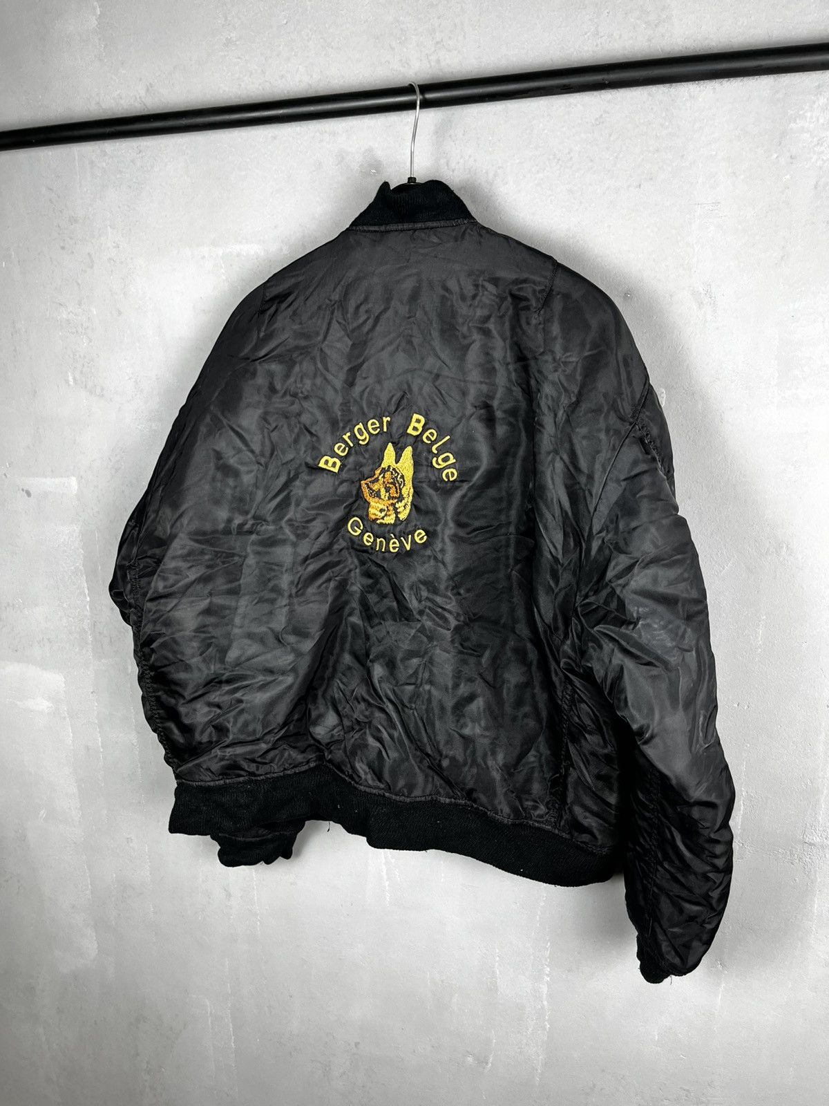 Alpha Industries Alpha bomber jacket vintage 90s Size US L / EU 52-54 / 3 - 10 Thumbnail