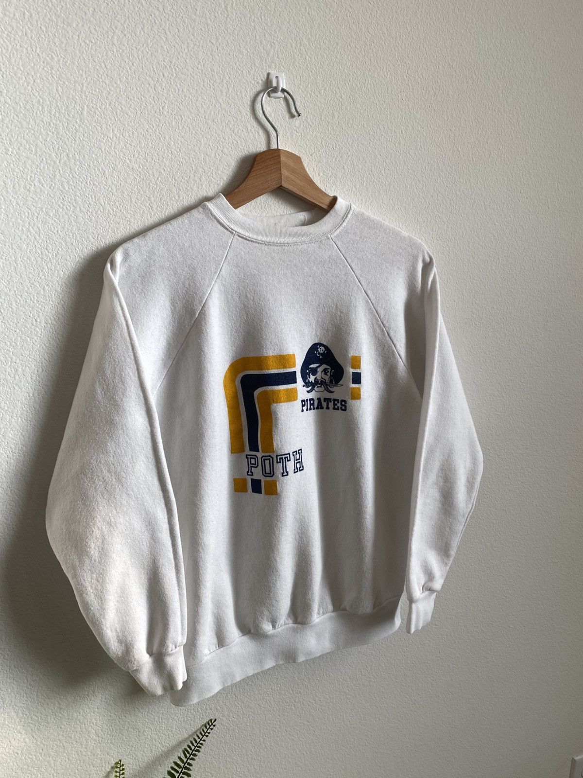 Vintage Vintage 80s Poth Pirates High School Crewneck Sweater Size US S / EU 44-46 / 1 - 2 Thumbnail