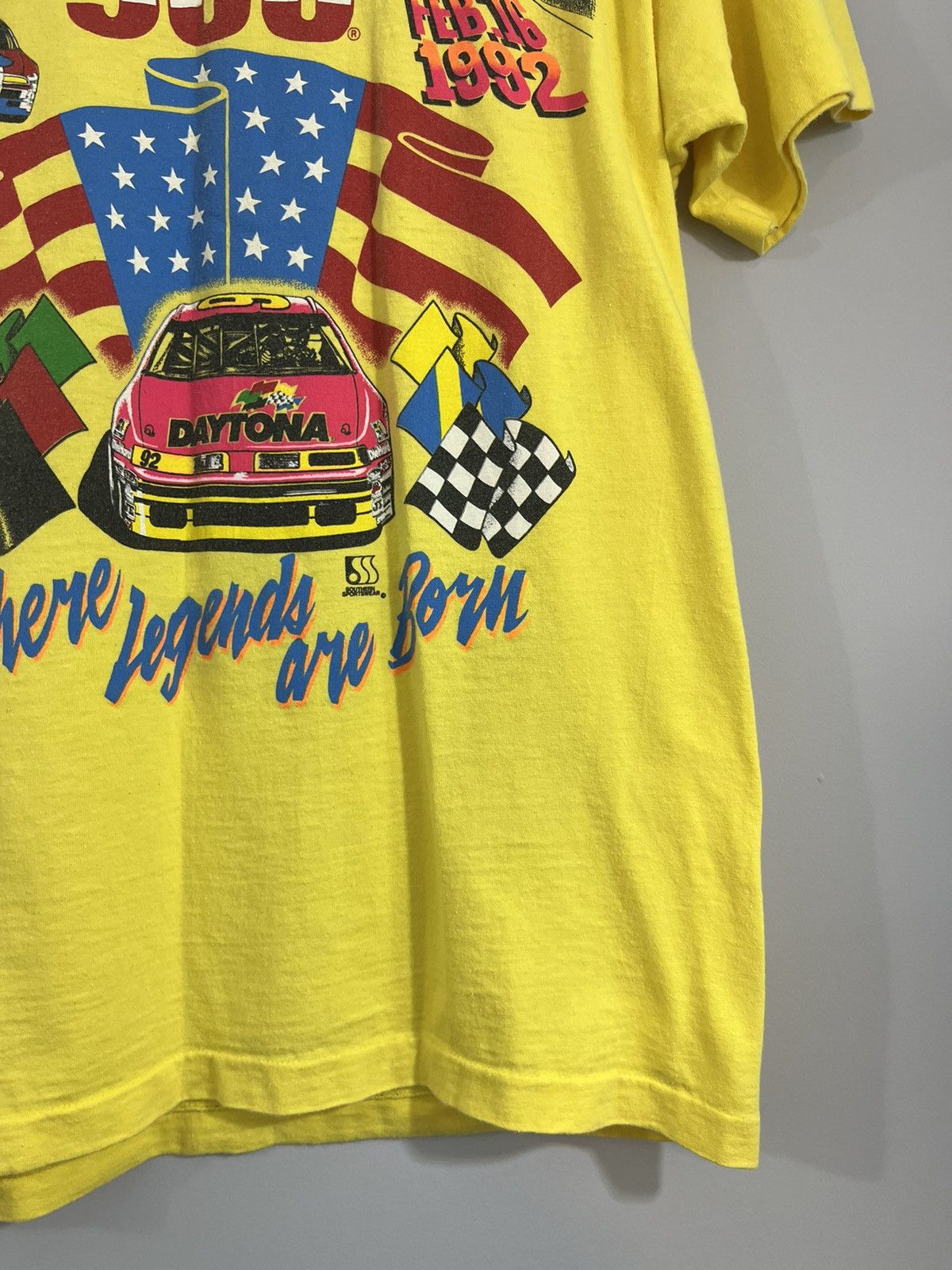 Vintage Single Stitch Daytona 500 NASCAR 1992 Tee Size US L / EU 52-54 / 3 - 5 Thumbnail