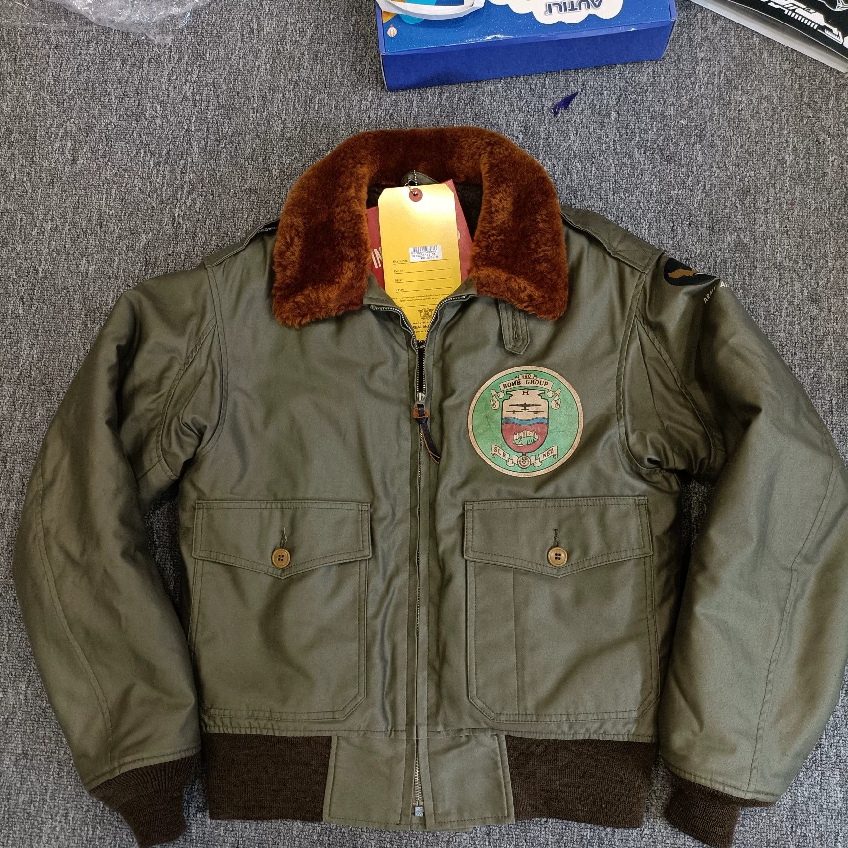 The Real McCoy's real mccoy's b10 flight jacket size 38 Size US M / EU 48-50 / 2 - 1 Thumbnail